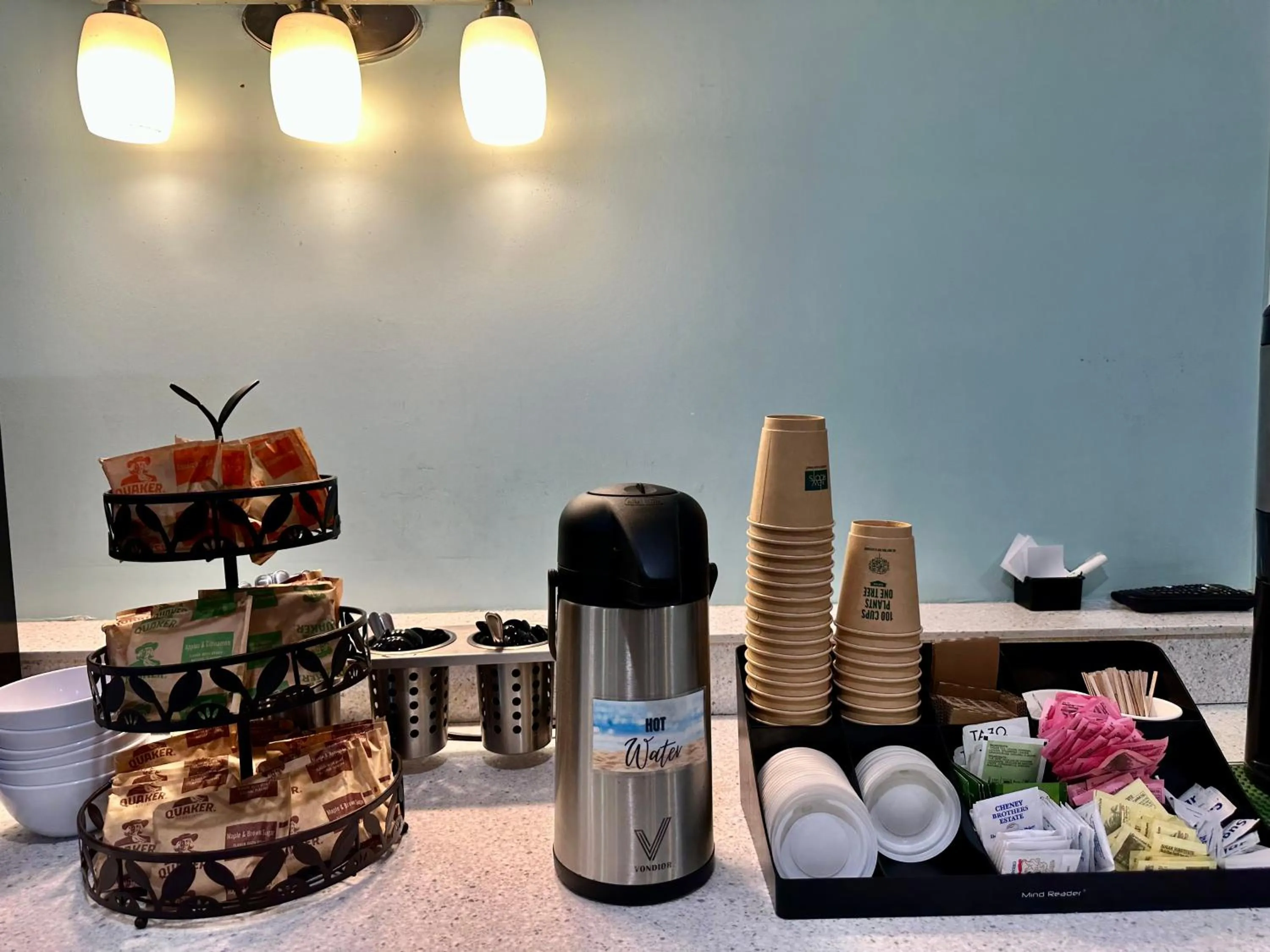 Breakfast in Gilbert's Resort