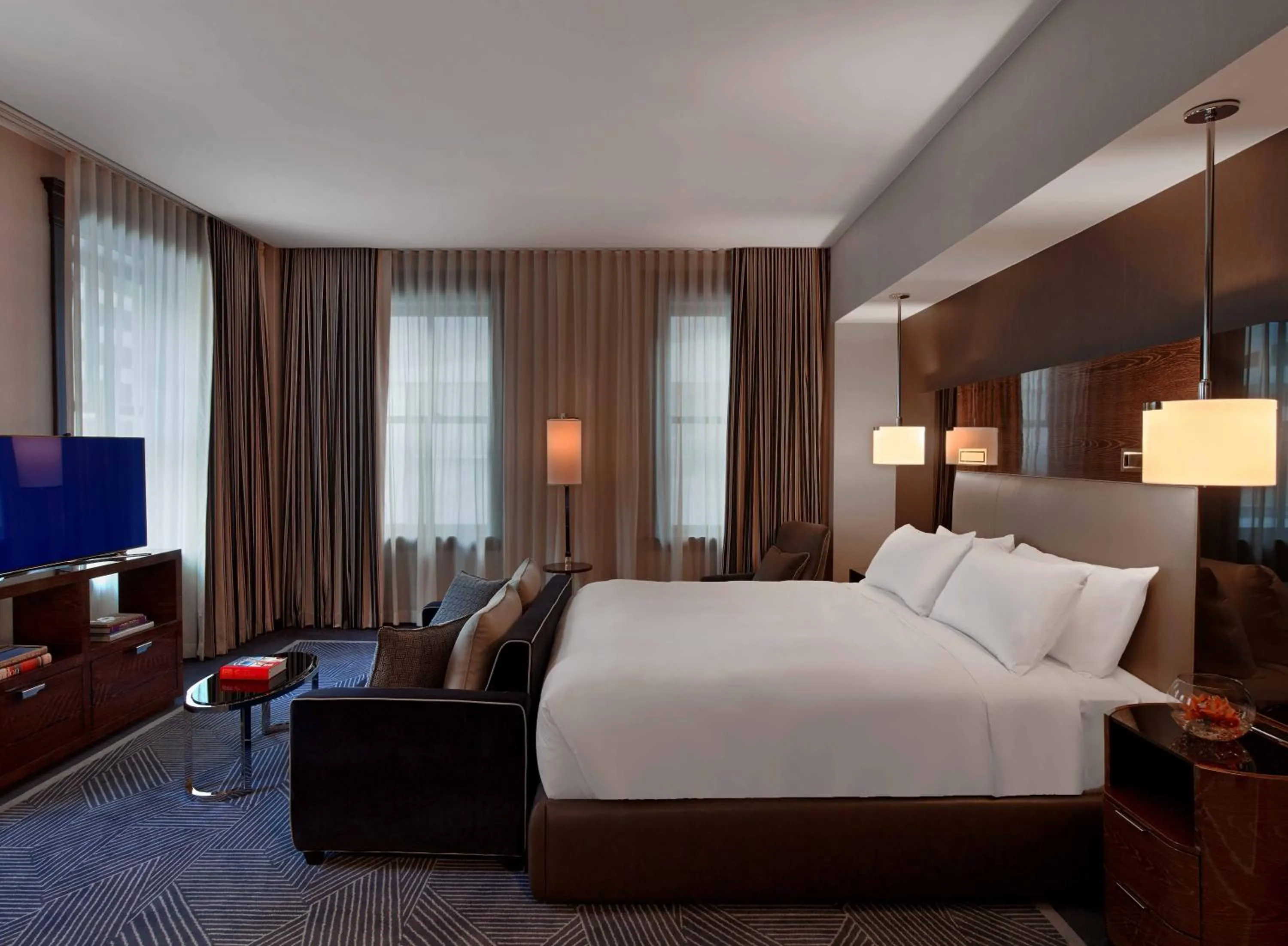 Bedroom, Bed in The Joule