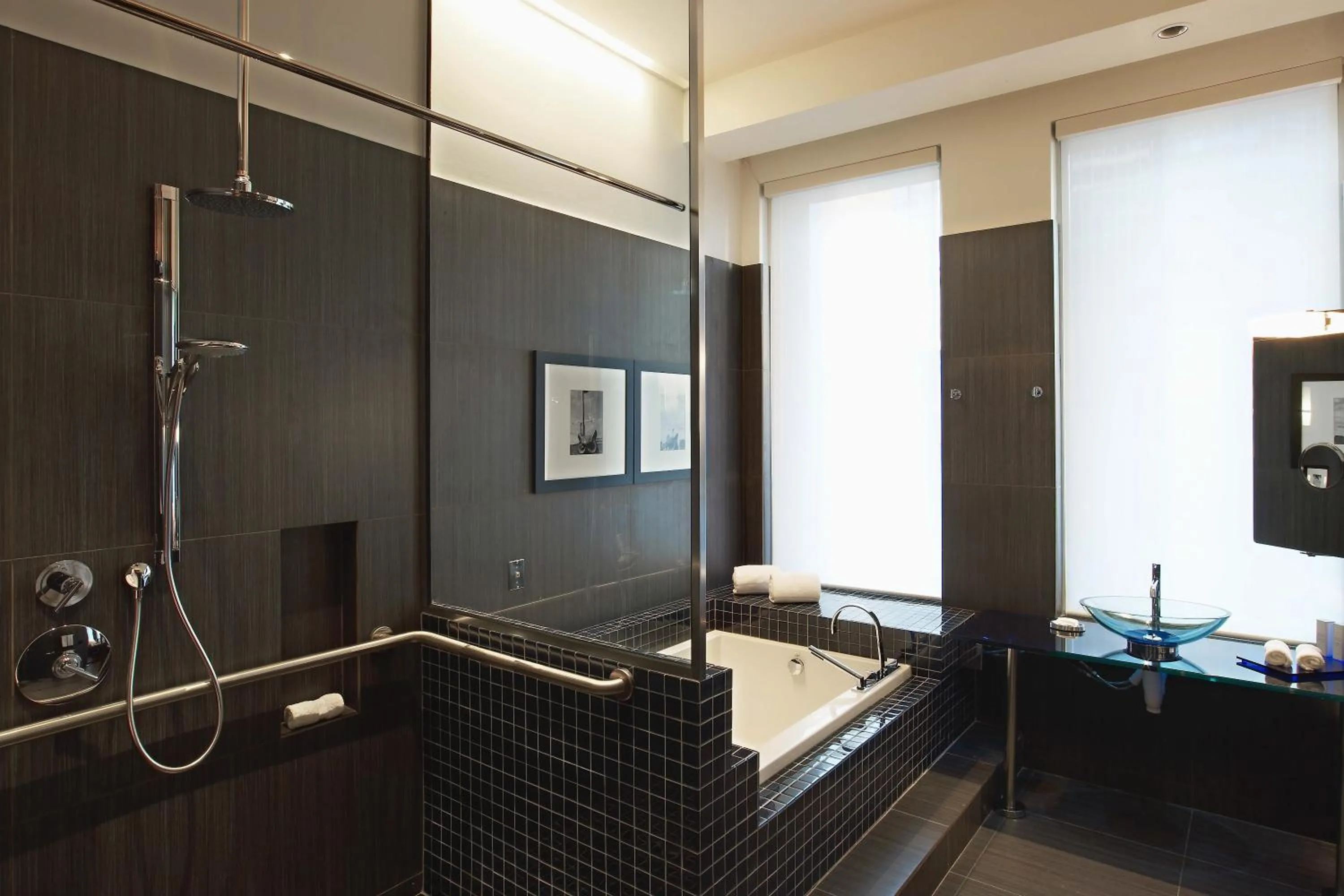 Bathroom in The Joule