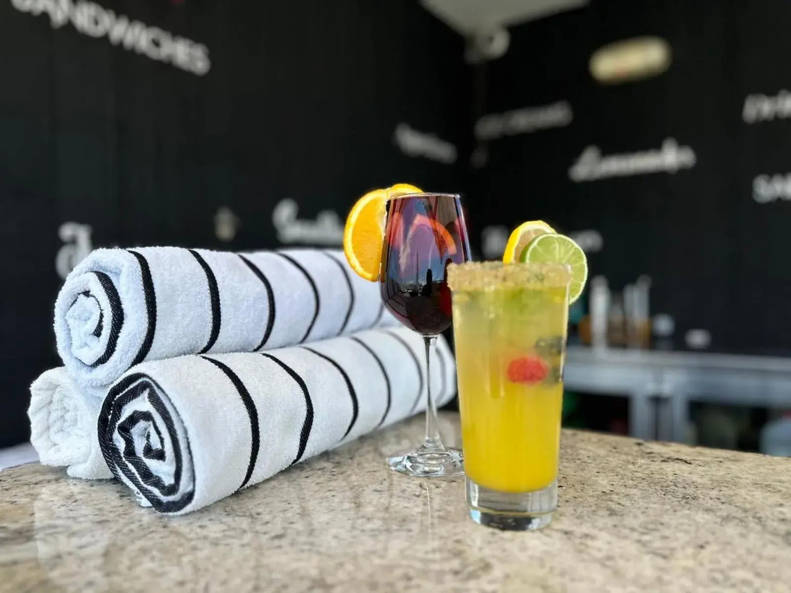 Lounge or bar in Nassau Suite South Beach, an All Suite Hotel Lounge or bar in Nassau Suite South Beach, an All Suite Hotel