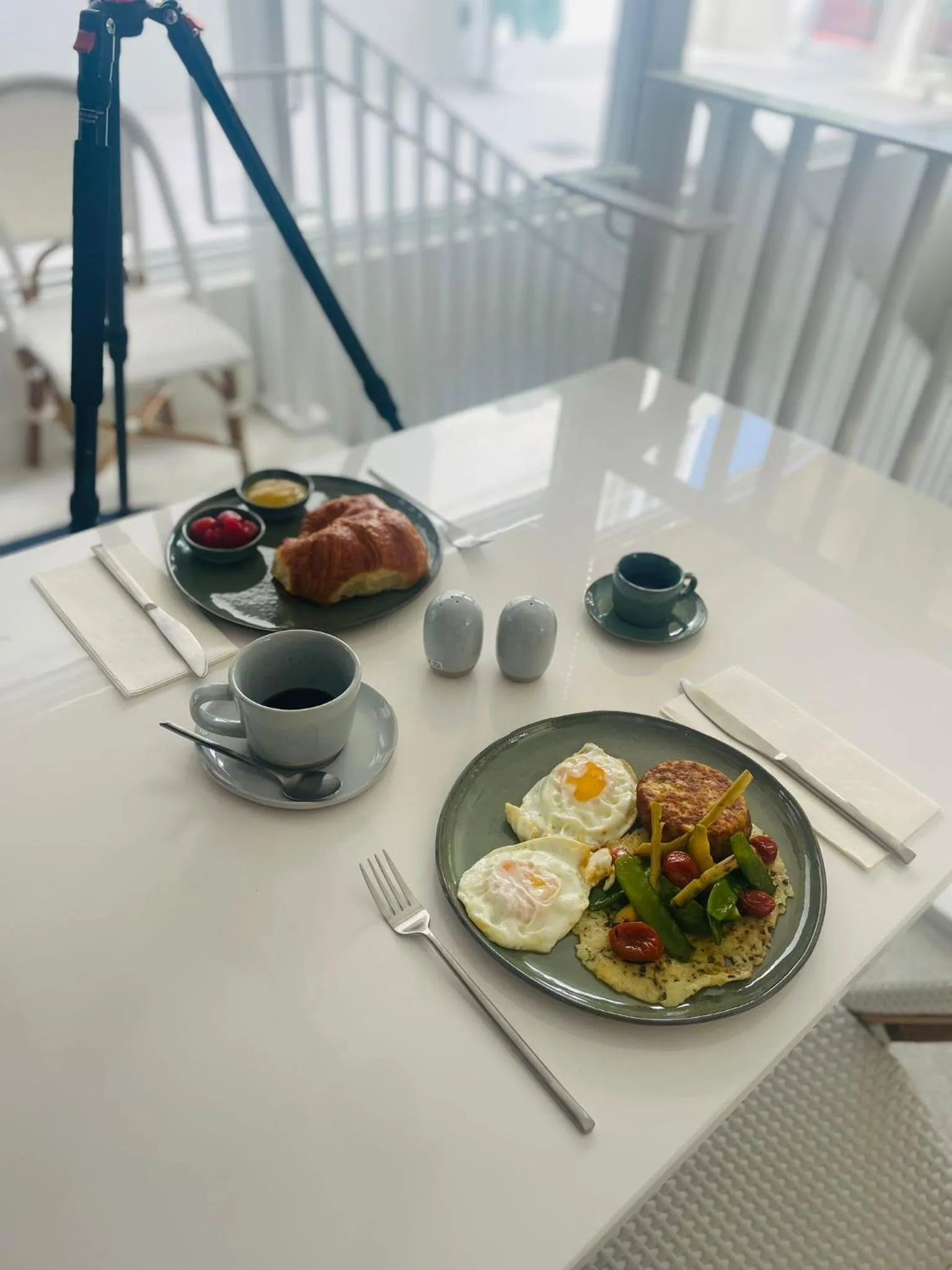 Breakfast in Nassau Suite South Beach, an All Suite Hotel