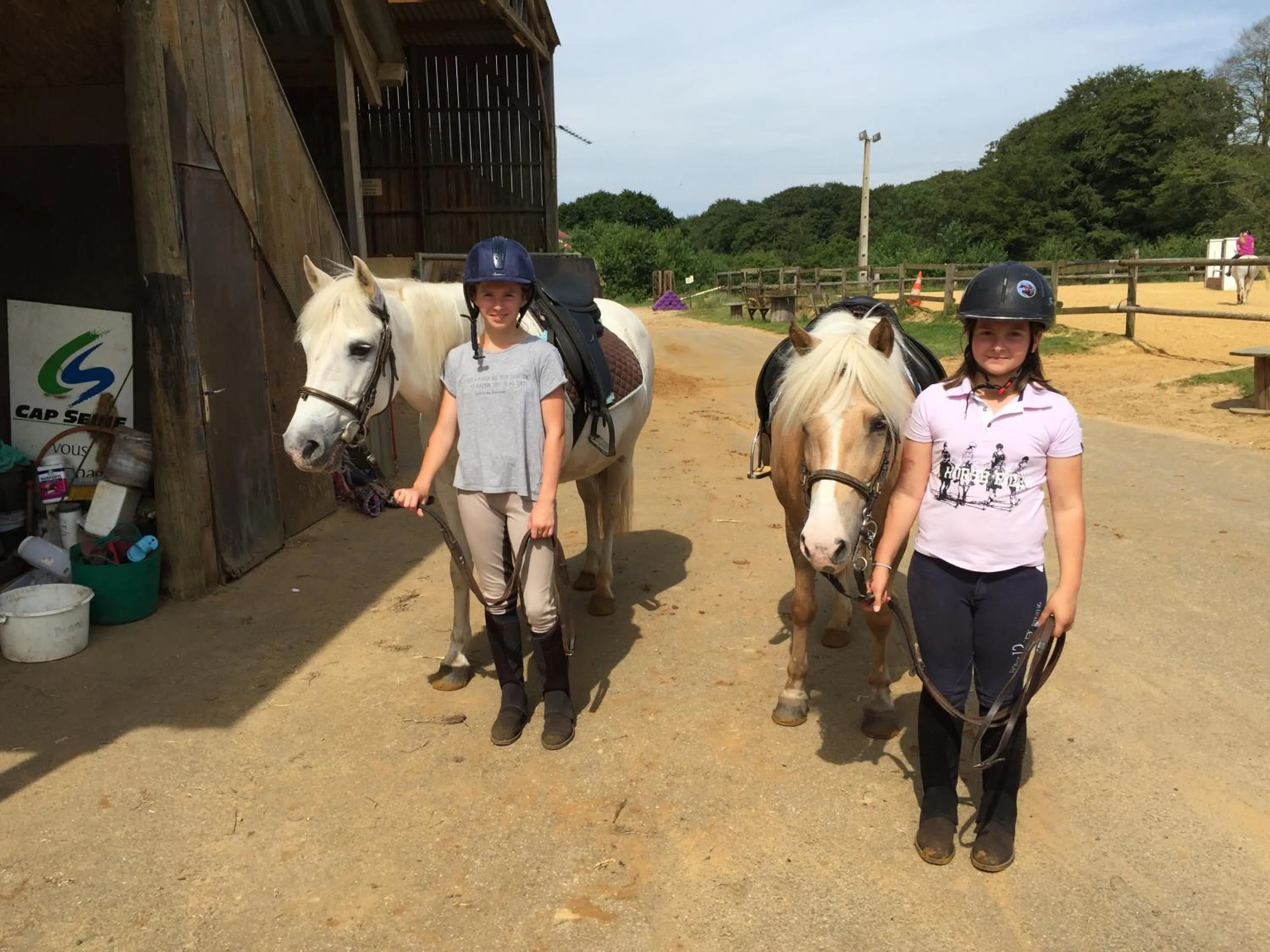 Horse-riding in The Old Fenwick House