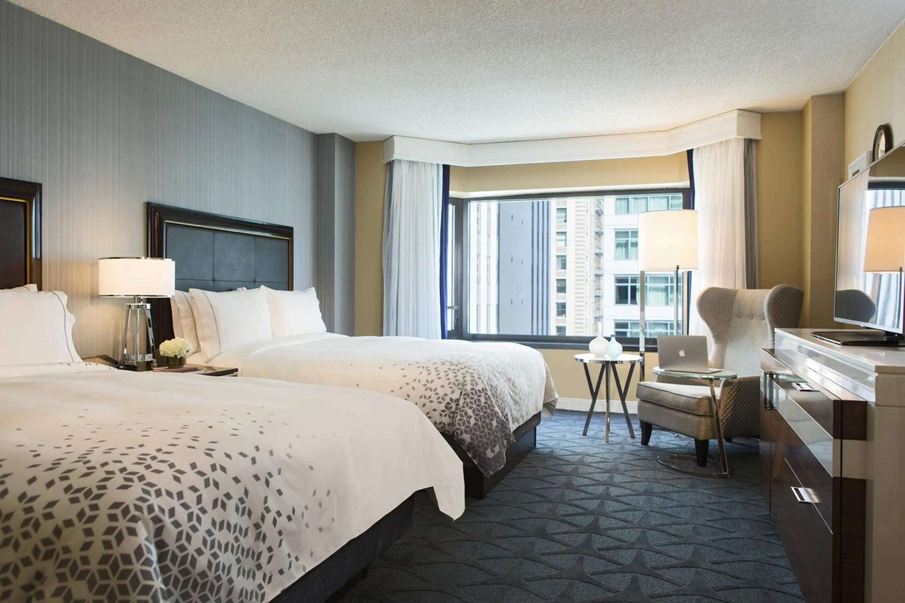 Club Room, Club lounge access, Guest room, 2 Queen in Renaissance Chicago Downtown Hotel