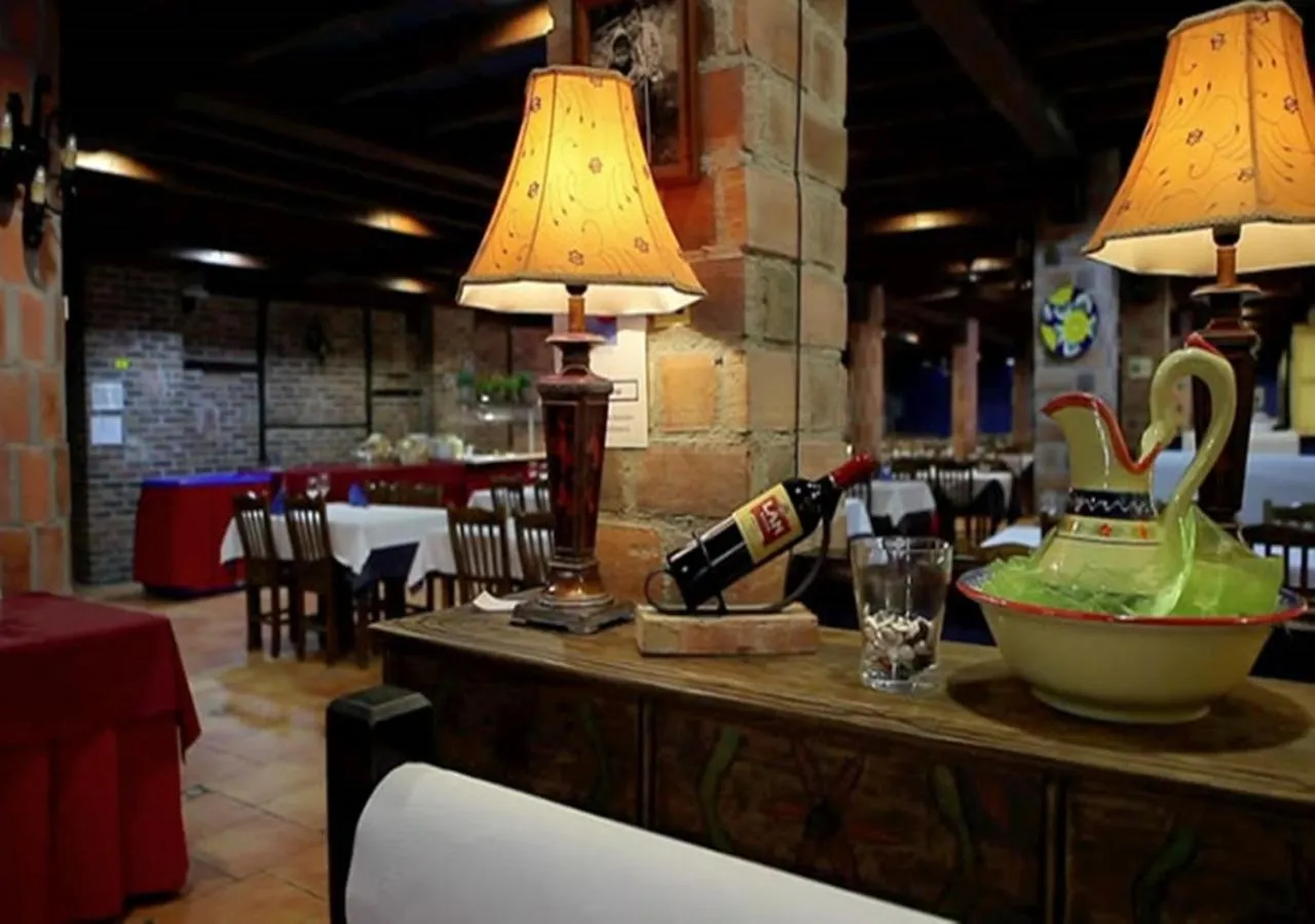 Lounge or bar in Hotel El Bricial
