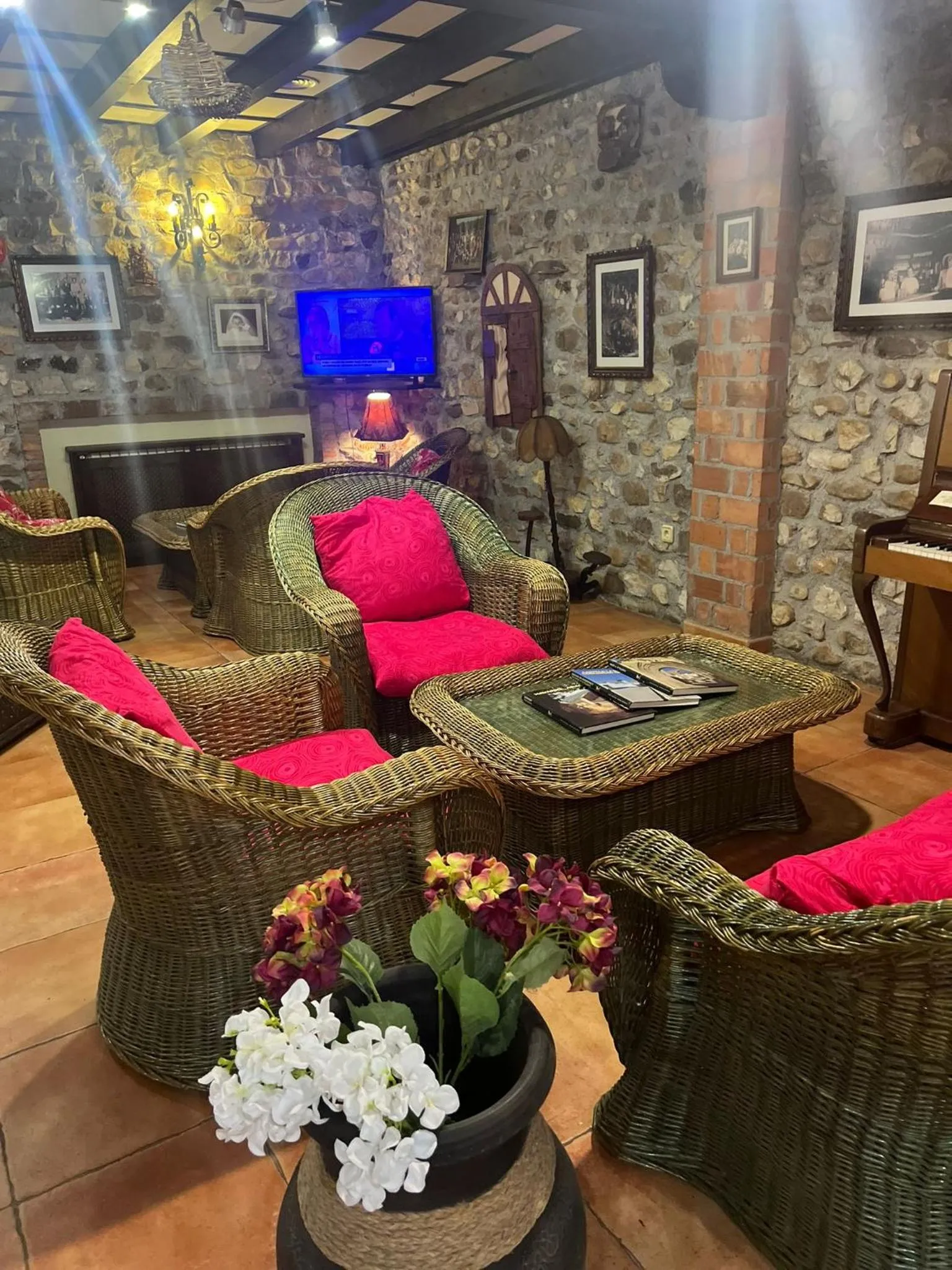 Living room in Hotel El Bricial