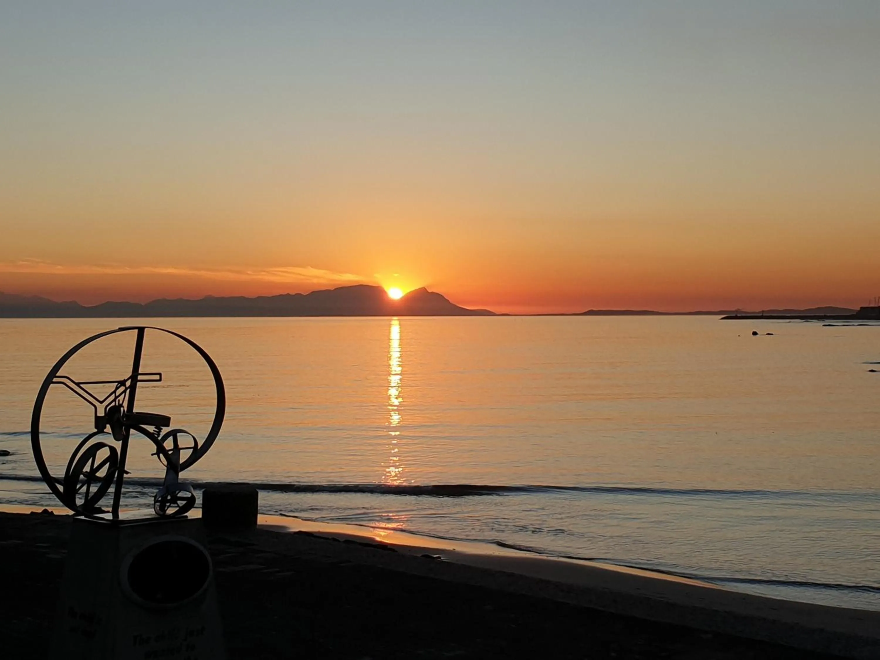 Nearby landmark in 'Die Braaihuis'- sleeps 6, Large Veranda, Sea Views, Central and Fabulous!