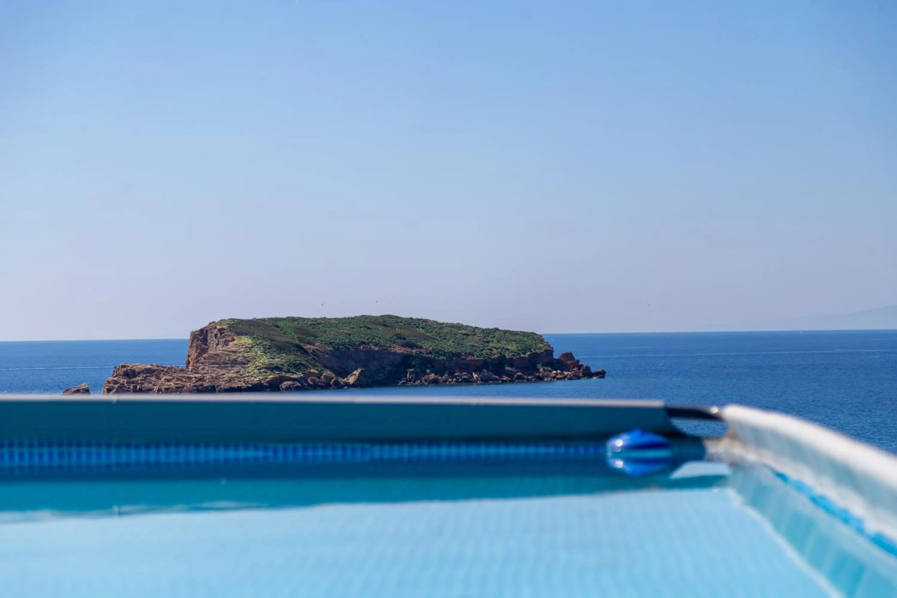 Poseidon Apartments and Villas by the Sea