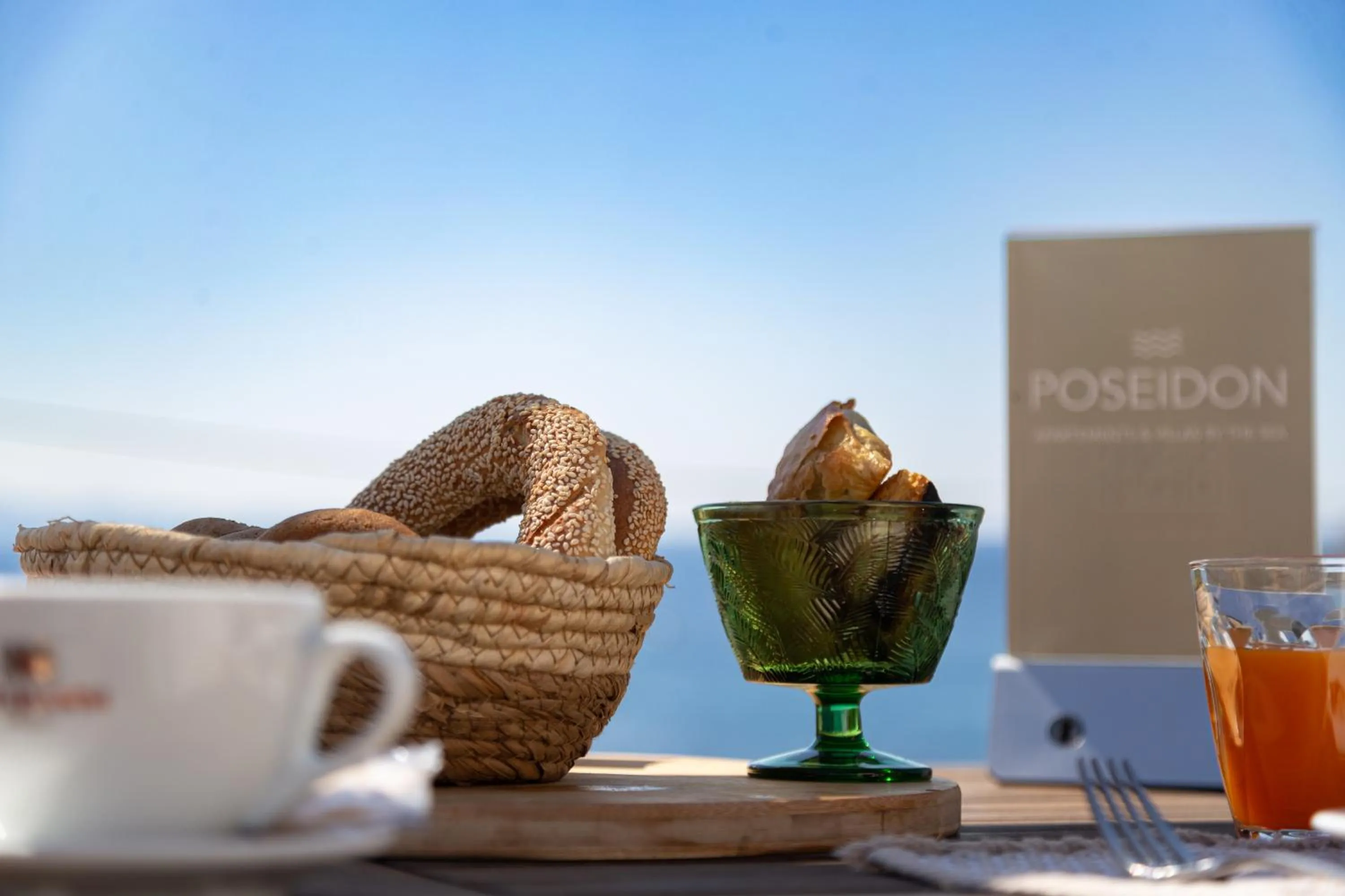 Poseidon Apartments and Villas by the Sea