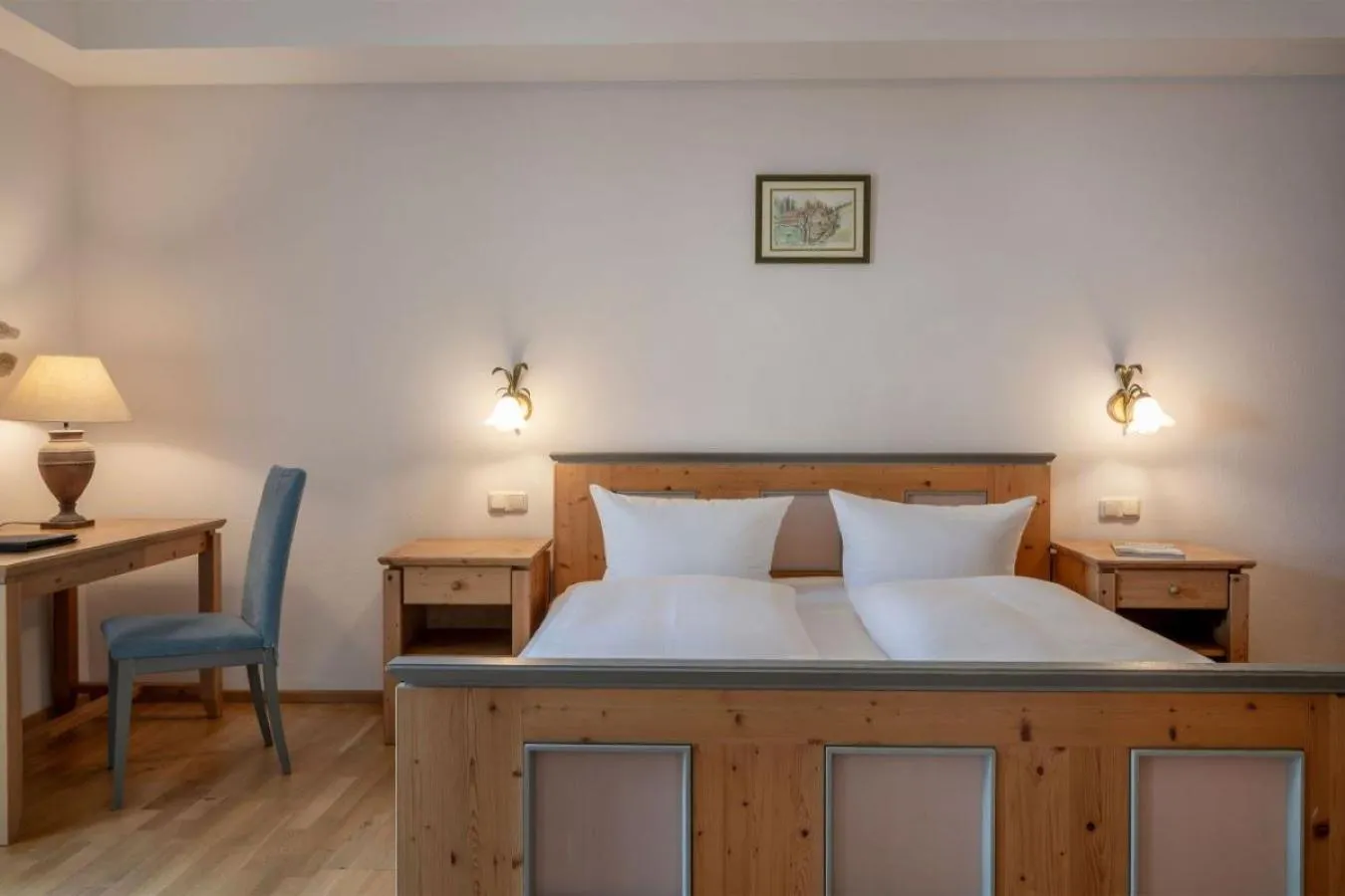 Photo of the whole room, Bed in Landgasthof Kammbräu