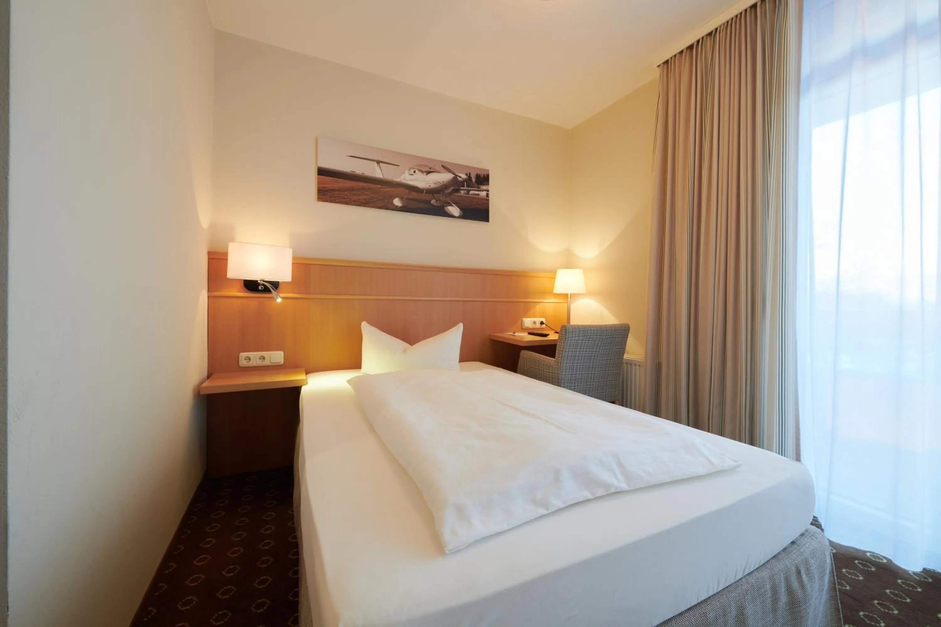 Bedroom, Bed in Inntalhof