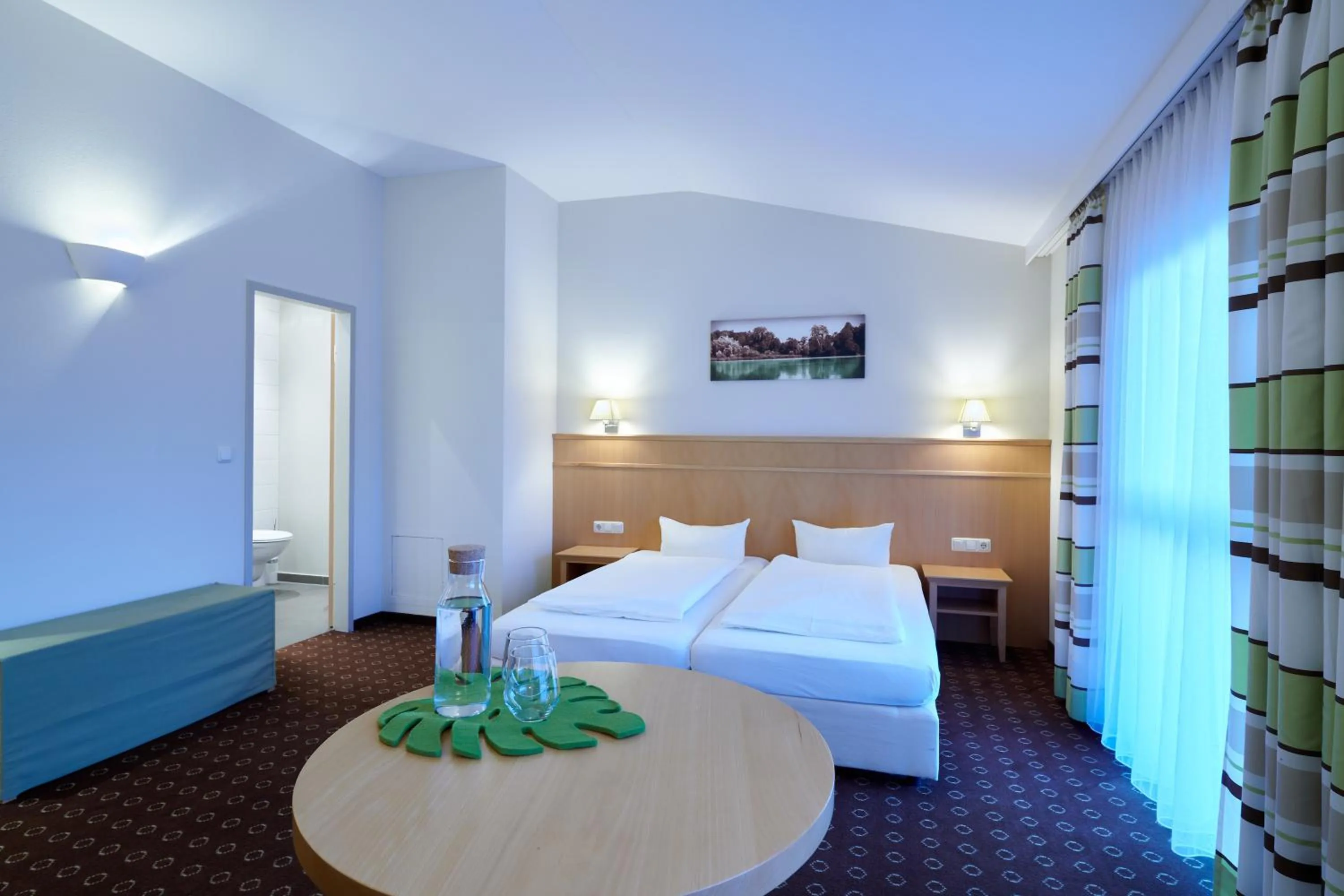 Bedroom, Bed in Inntalhof