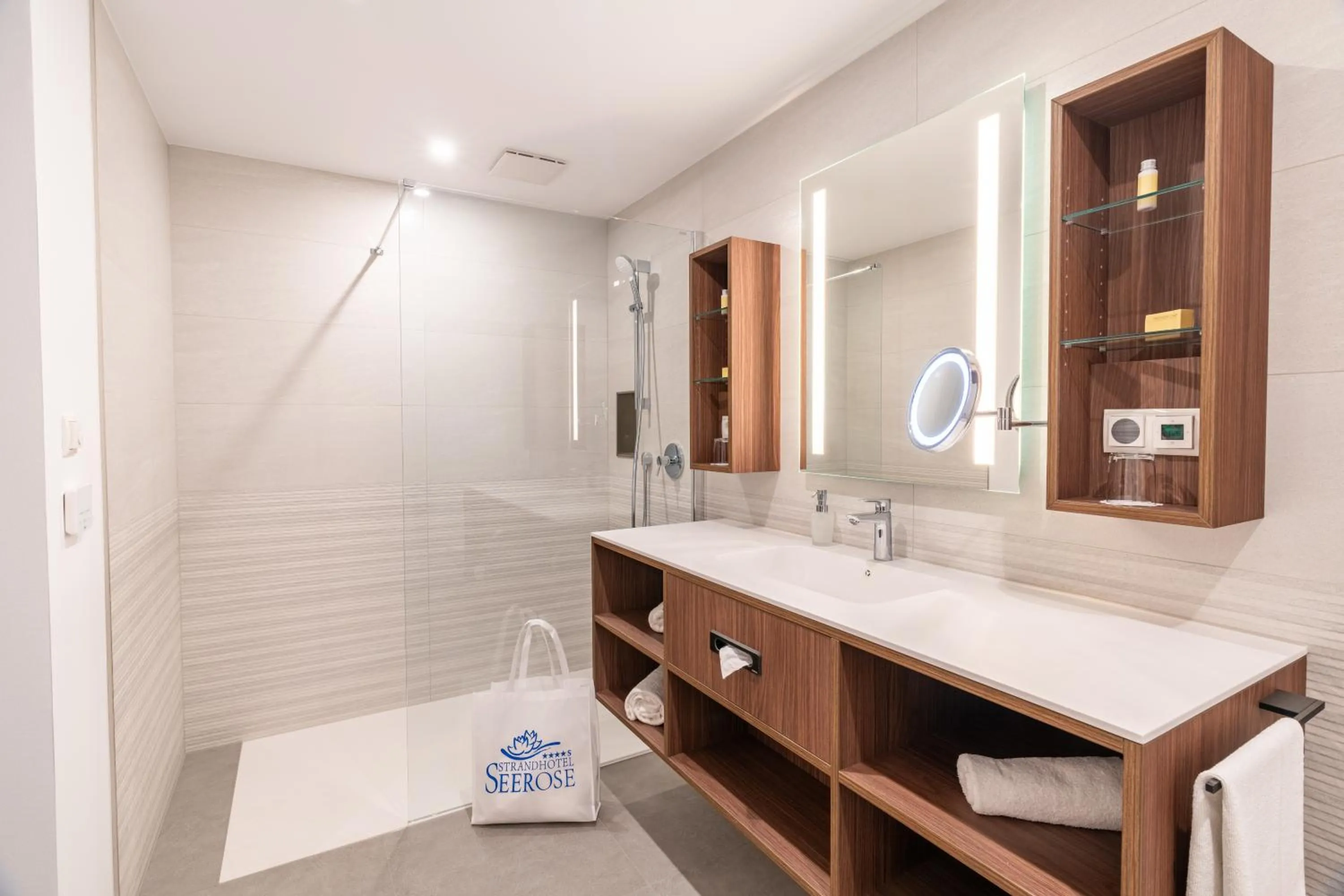 Bathroom in Strandhotel Seerose