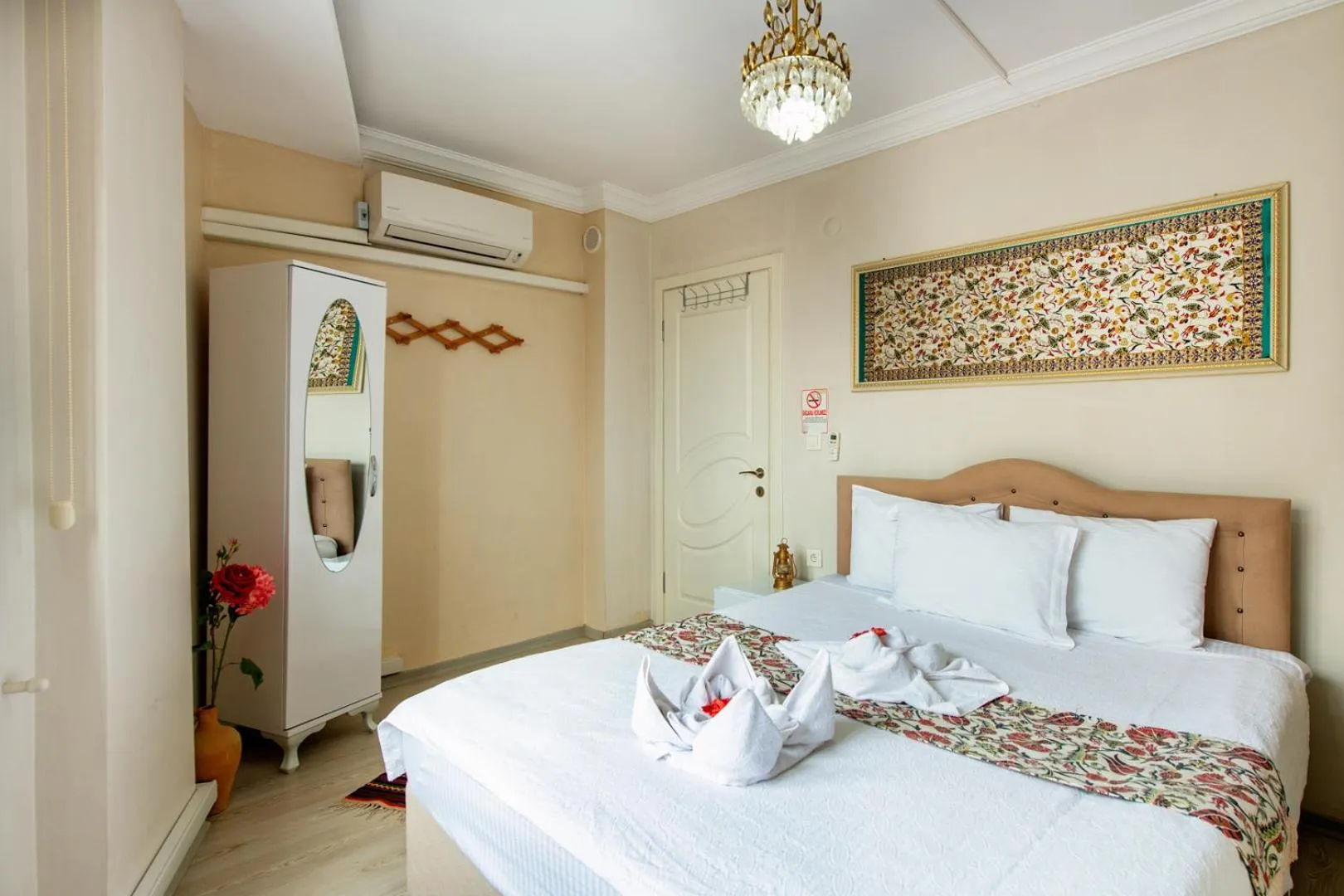 Bed in Ephesus Palace