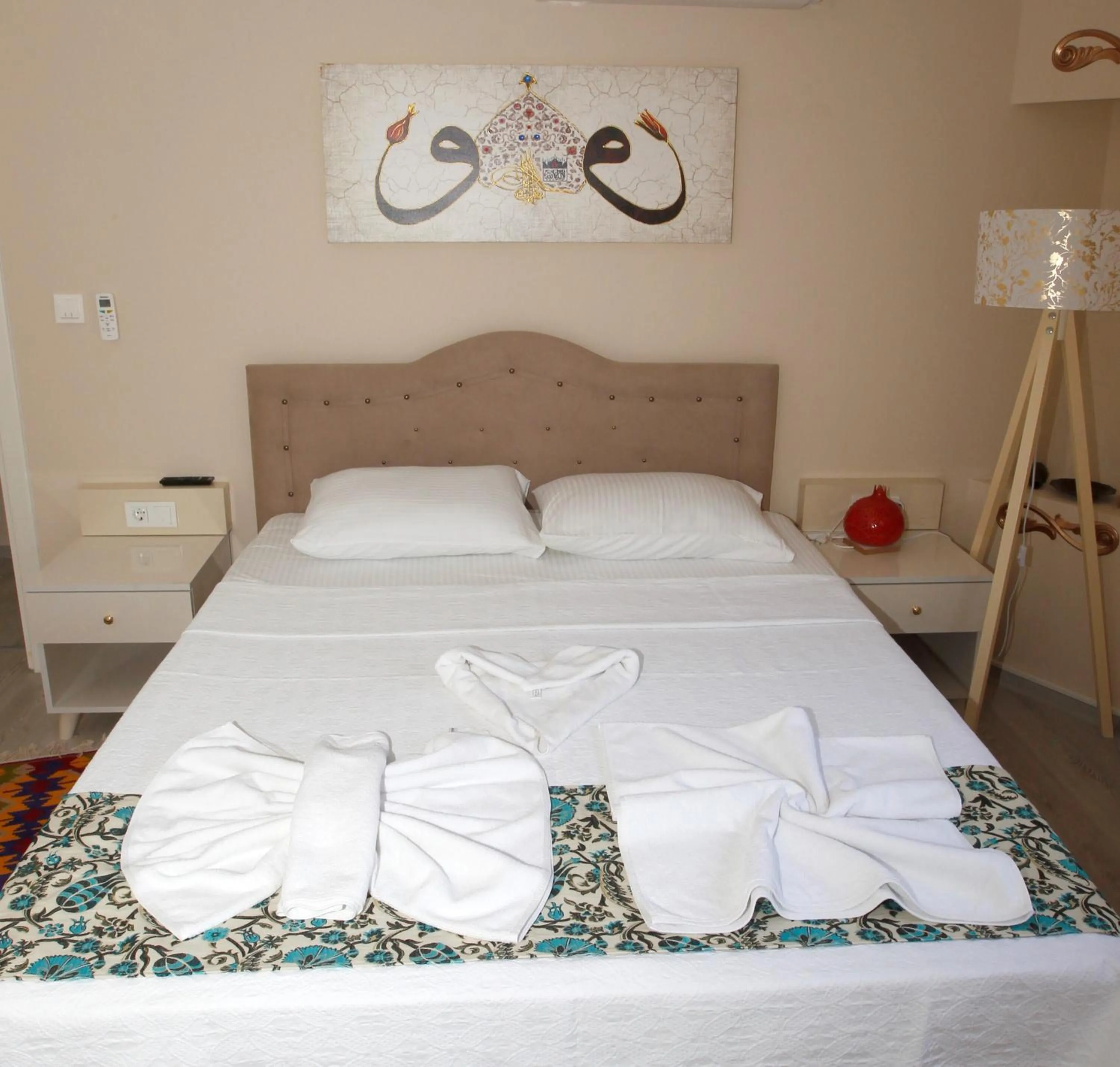 Bed in Ephesus Palace