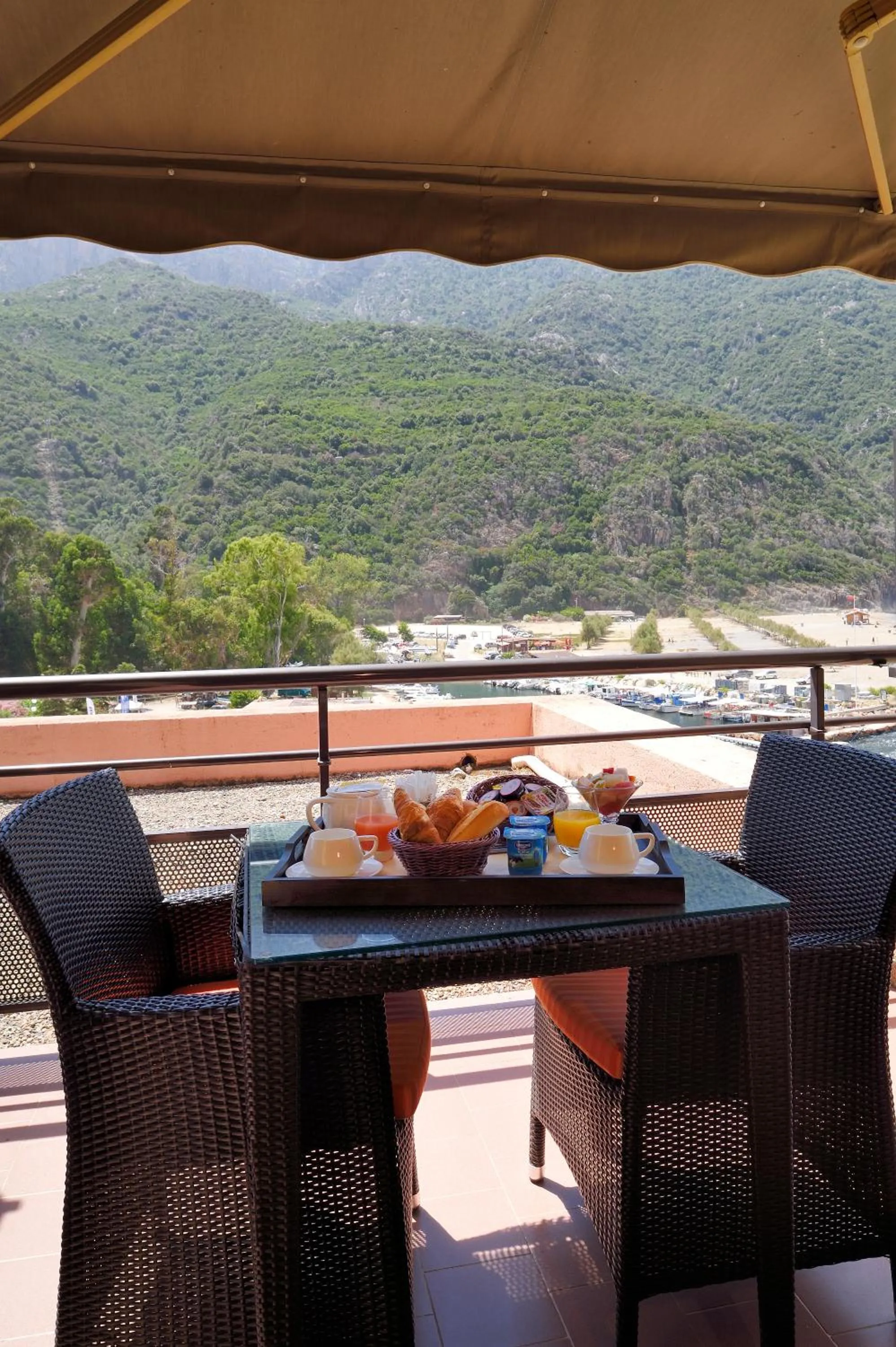 Balcony/Terrace in Hôtel & Restaurant Le Belvédère