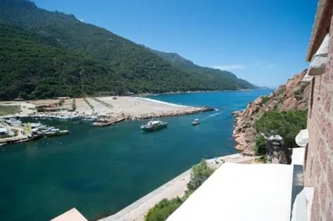 Beach in Hôtel & Restaurant Le Belvédère