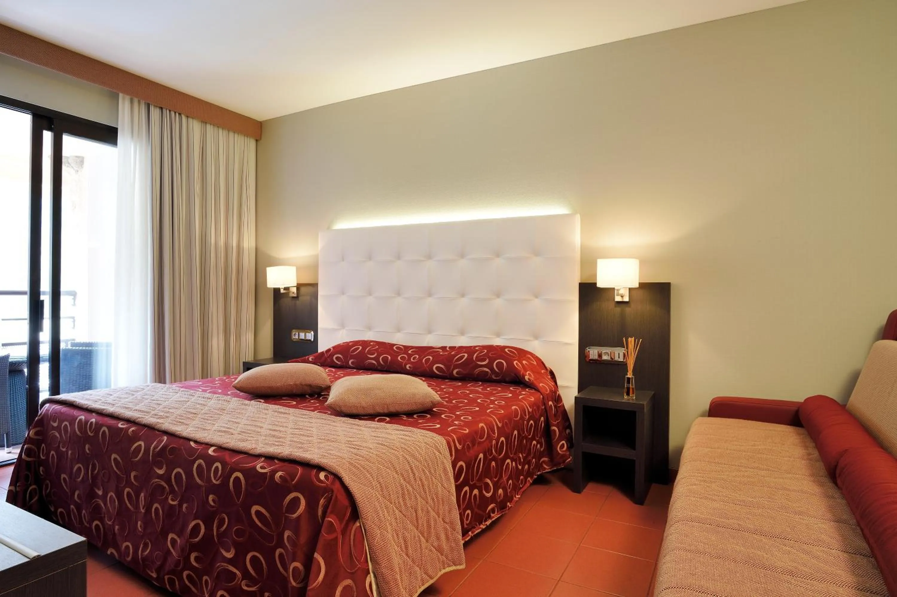 Mountain view, Bed in Hôtel & Restaurant Le Belvédère