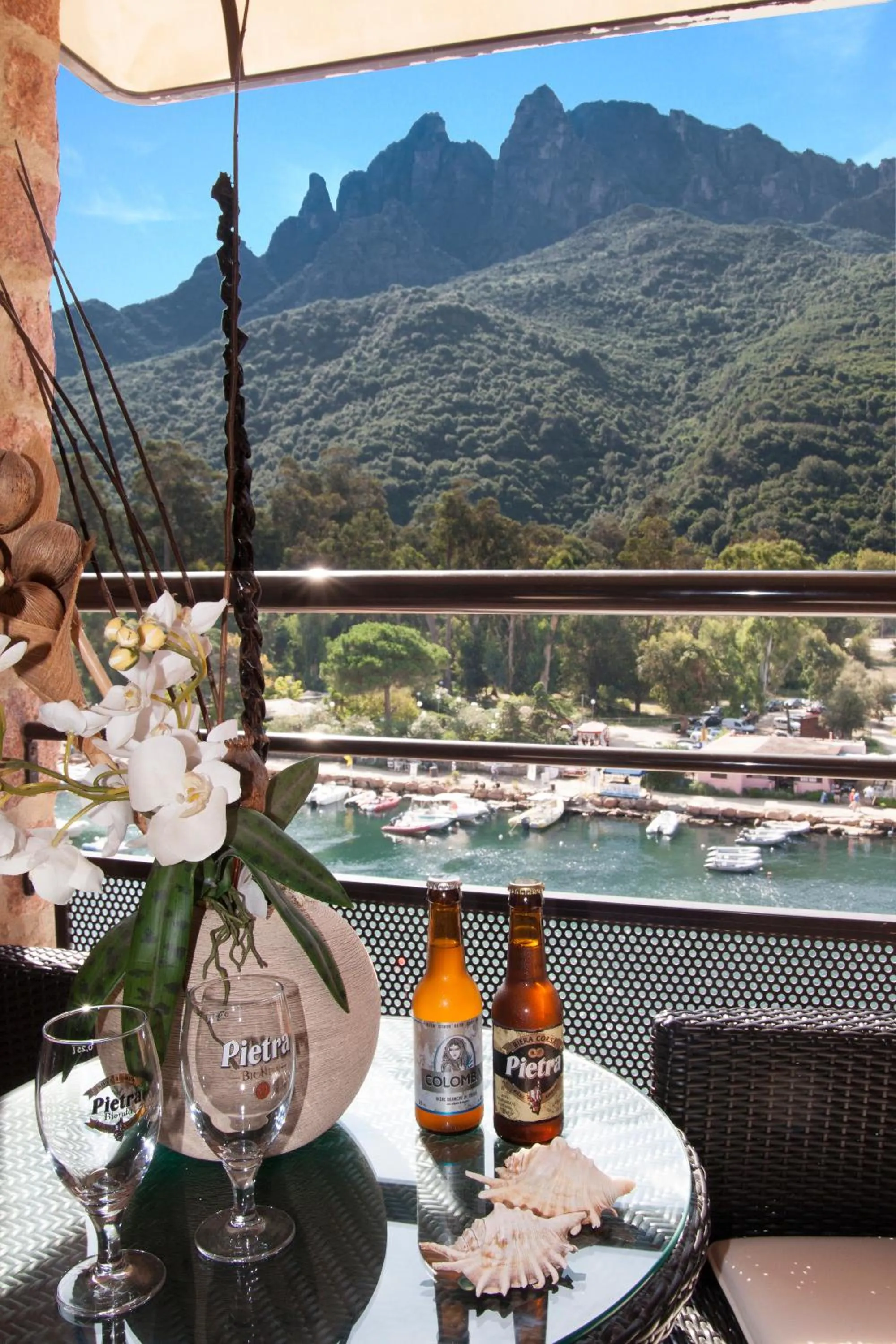 Day in Hôtel & Restaurant Le Belvédère