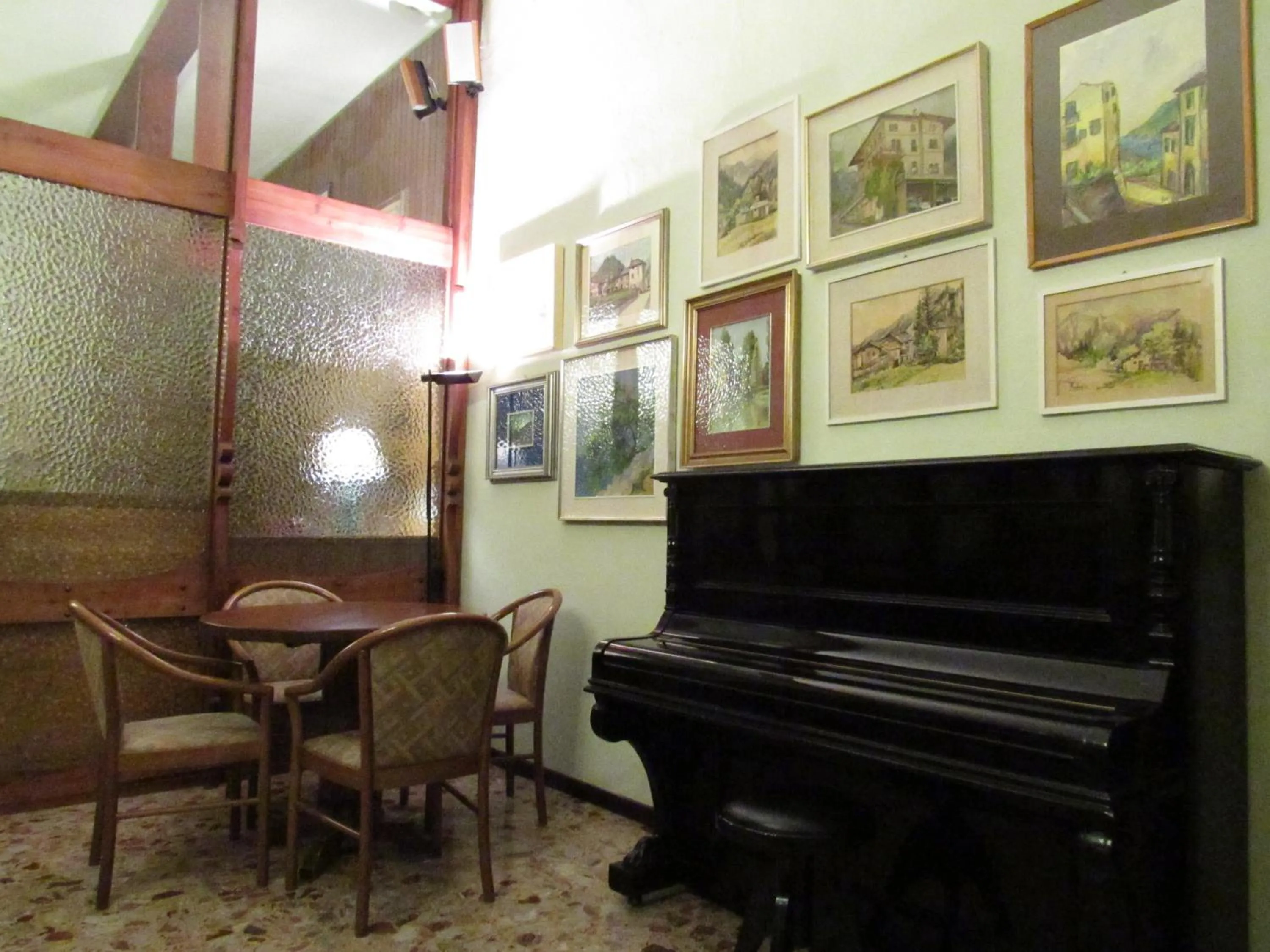 Living room in Albergo Piazzatorre