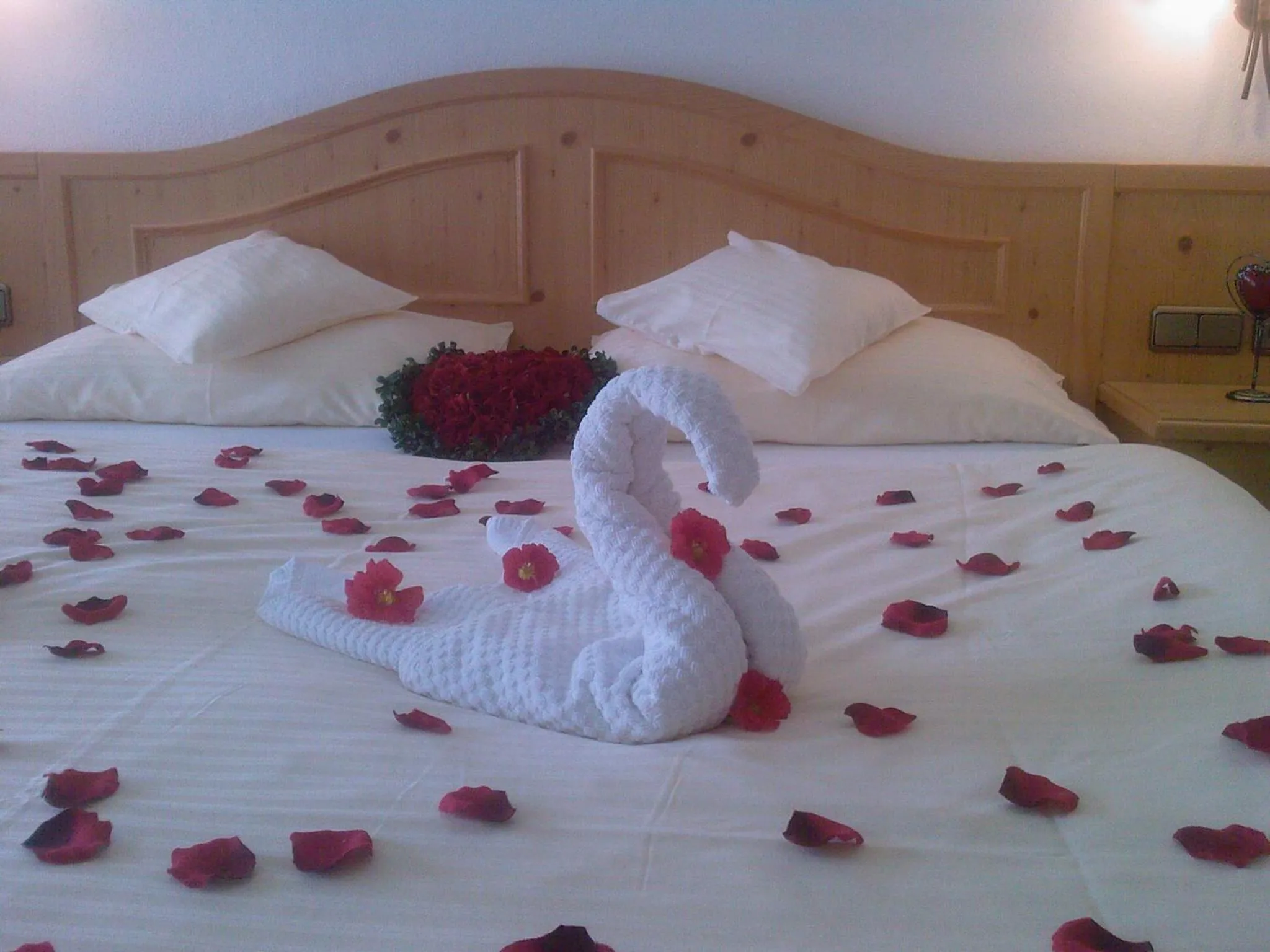 Decorative detail, Bed in Hotel Schatten