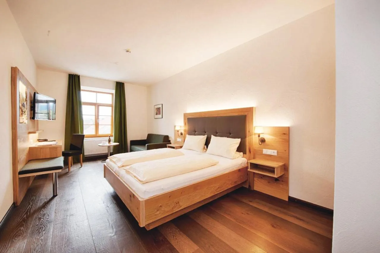 Bed in Griesbräu zu Murnau