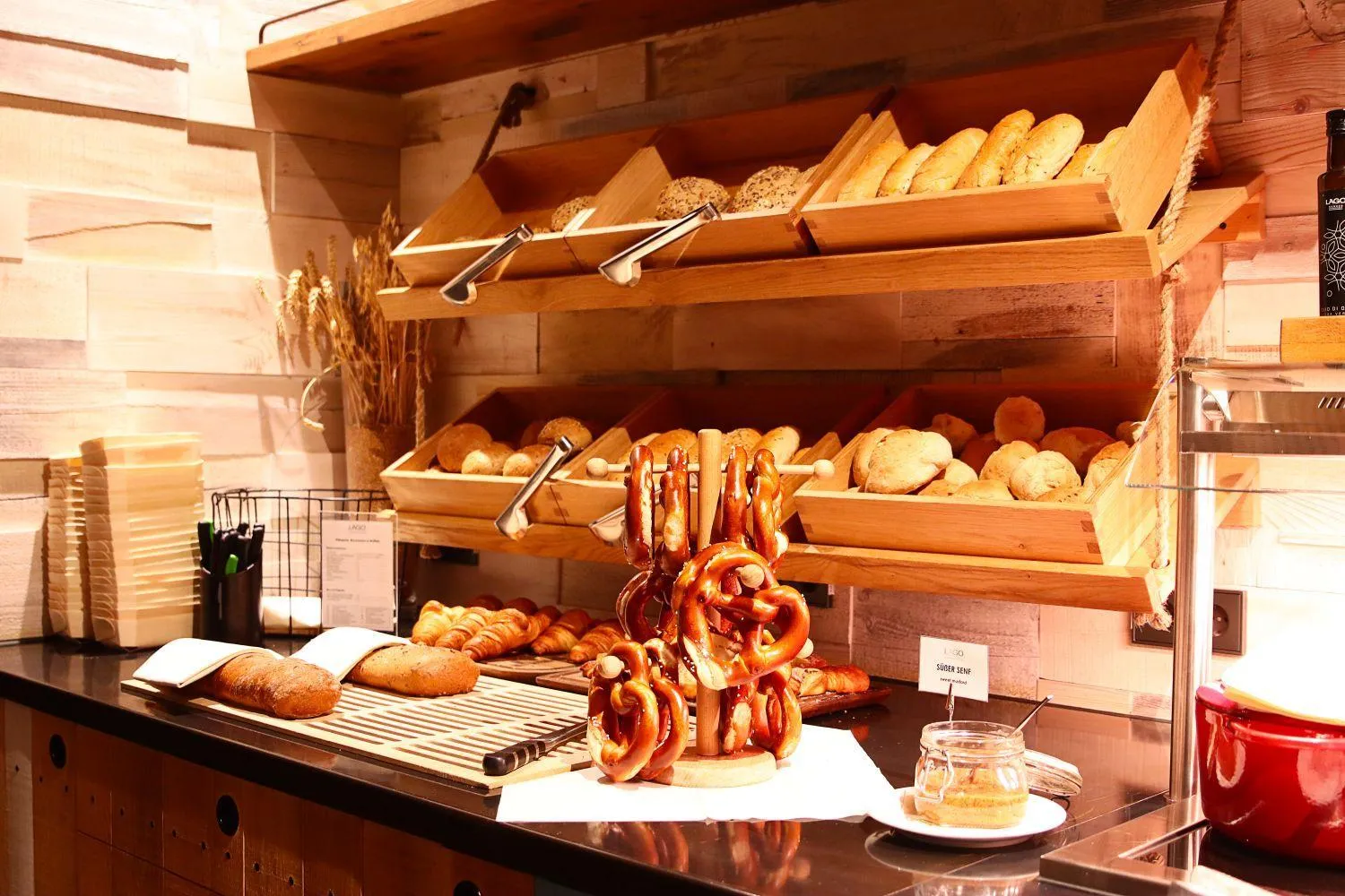 Breakfast in LAGO hotel & restaurant am see