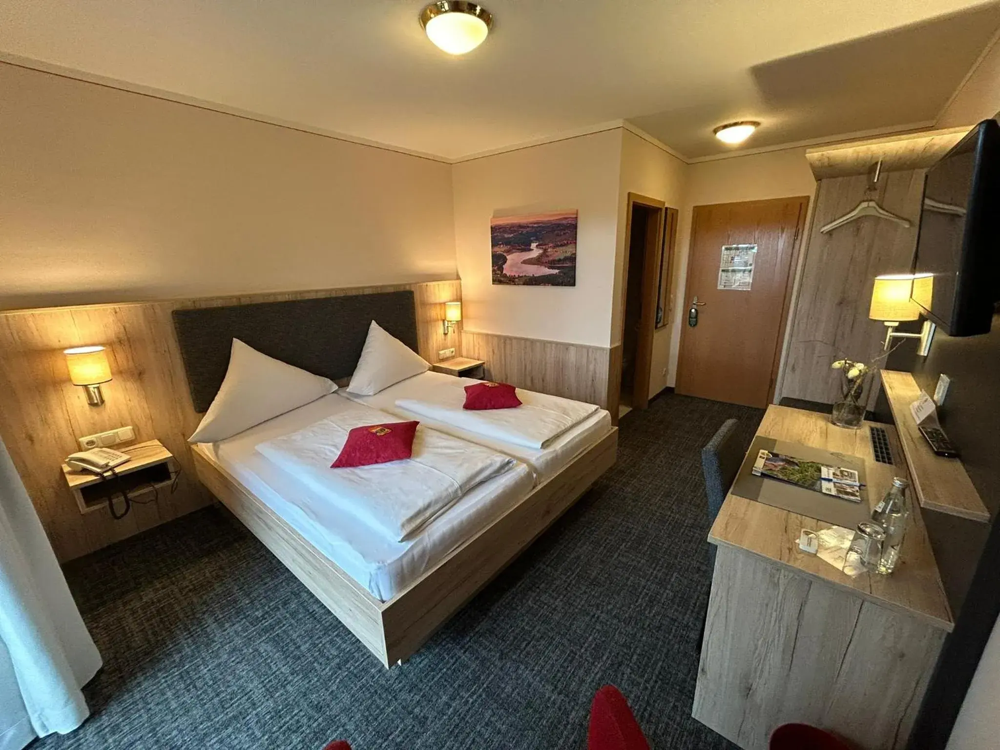 Double Room in Panorama-Hotel am See Double Room in Panorama-Hotel am See