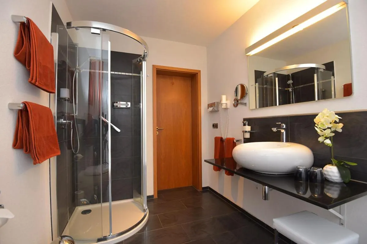 Bathroom in AltstadtHotel an der Werra