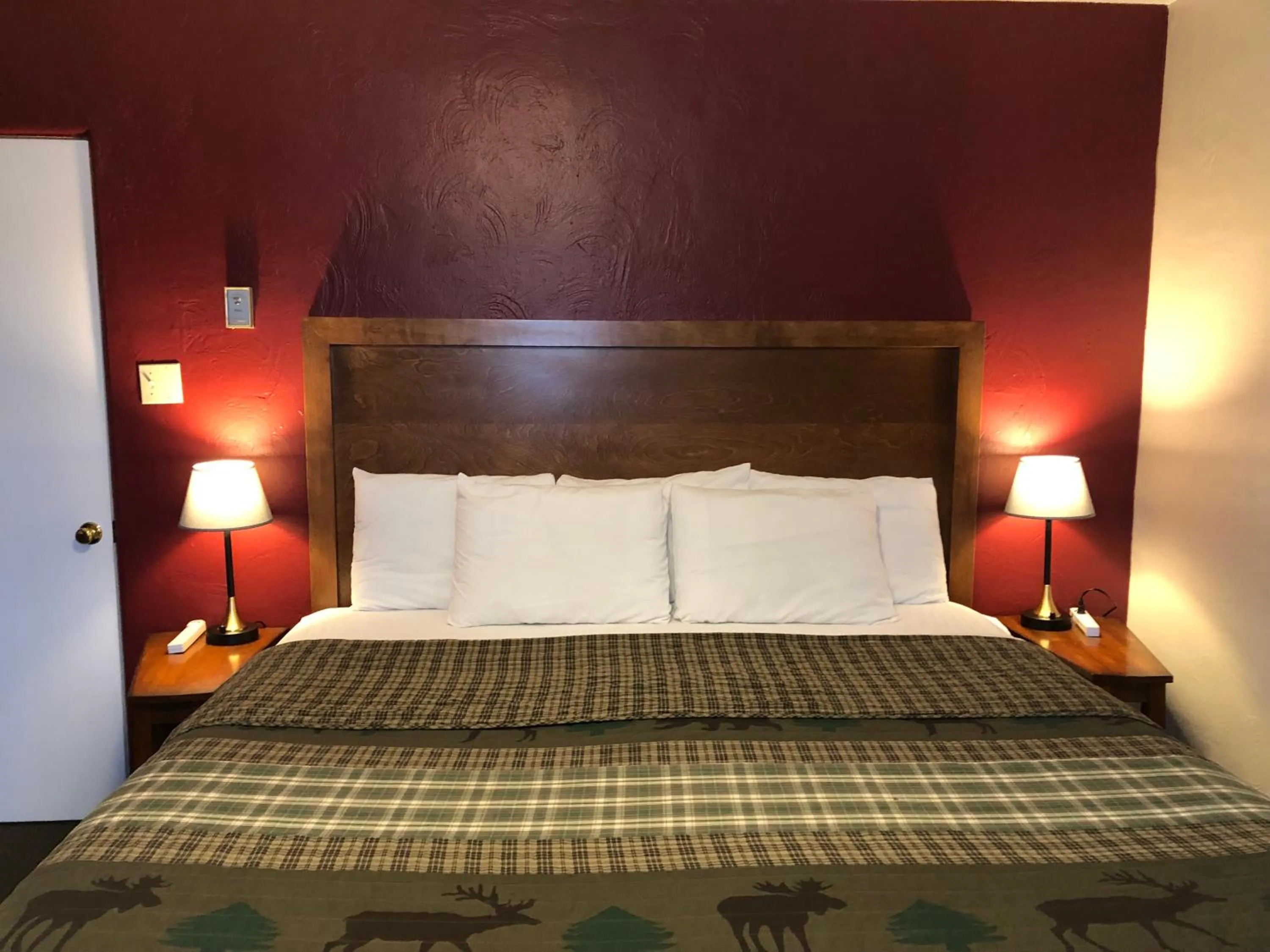 Bed in Great Western Colorado Lodge