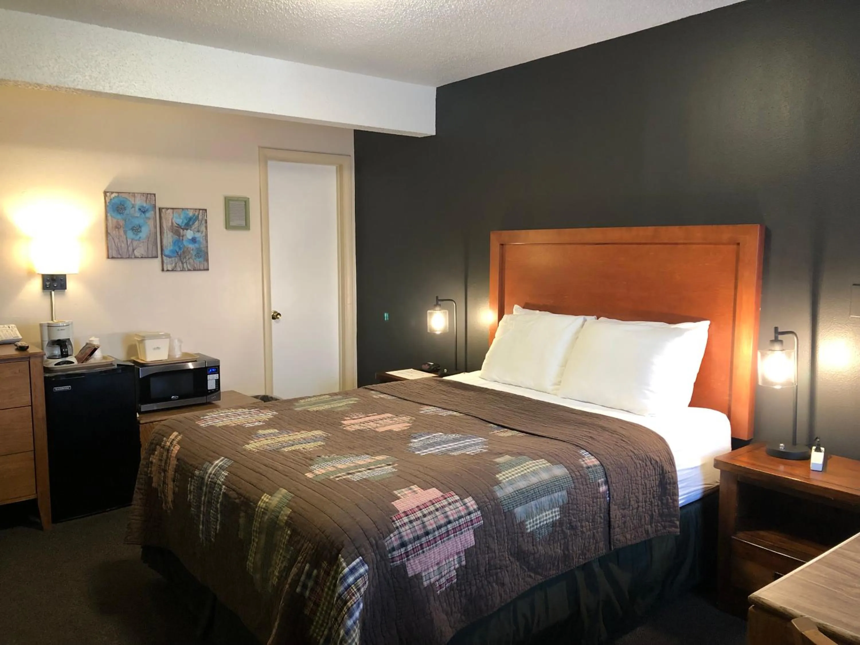 Bed in Great Western Colorado Lodge