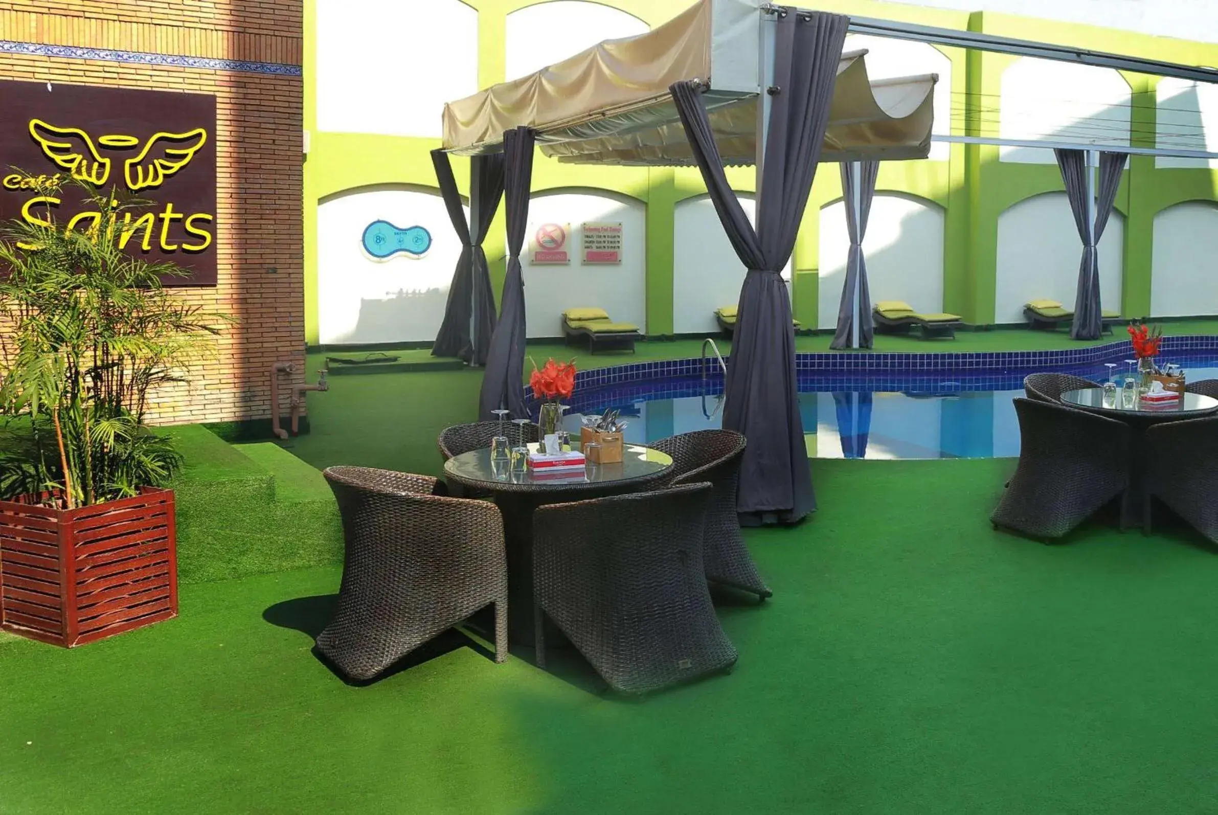 Pool view in Ramada by Wyndham Multan Pool view in Ramada by Wyndham Multan