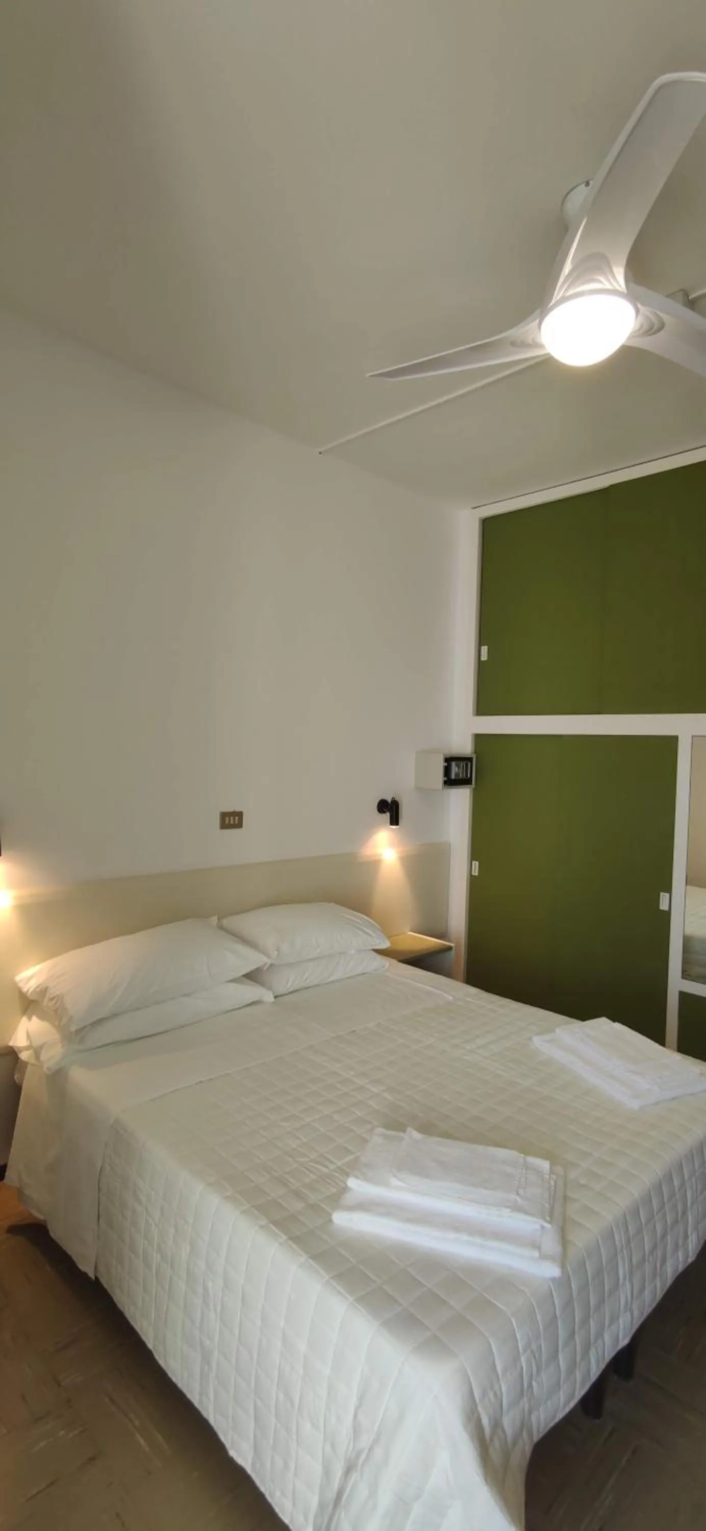 Bed in Hotel Internazionale