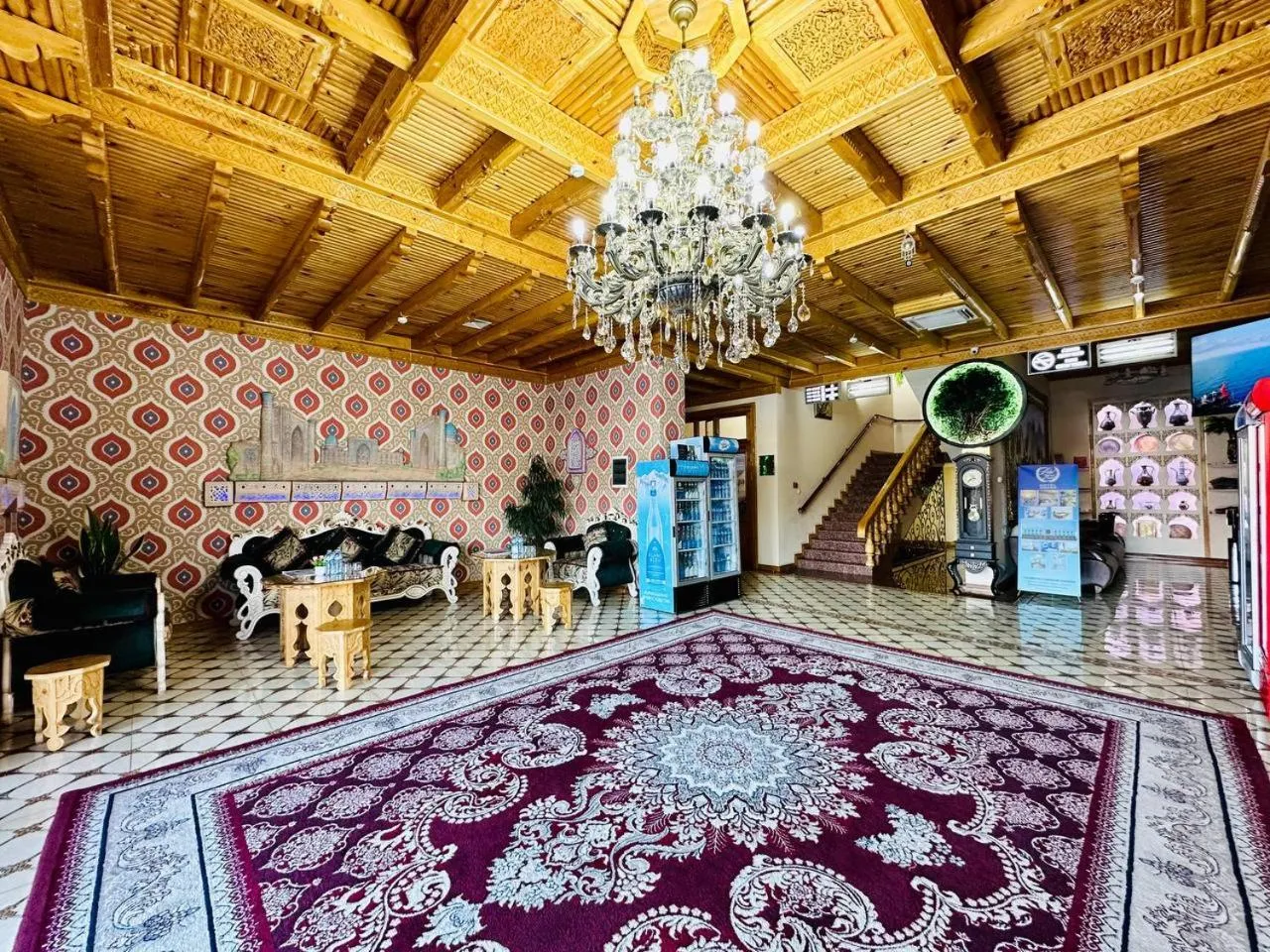 Property building in Zilol Baxt