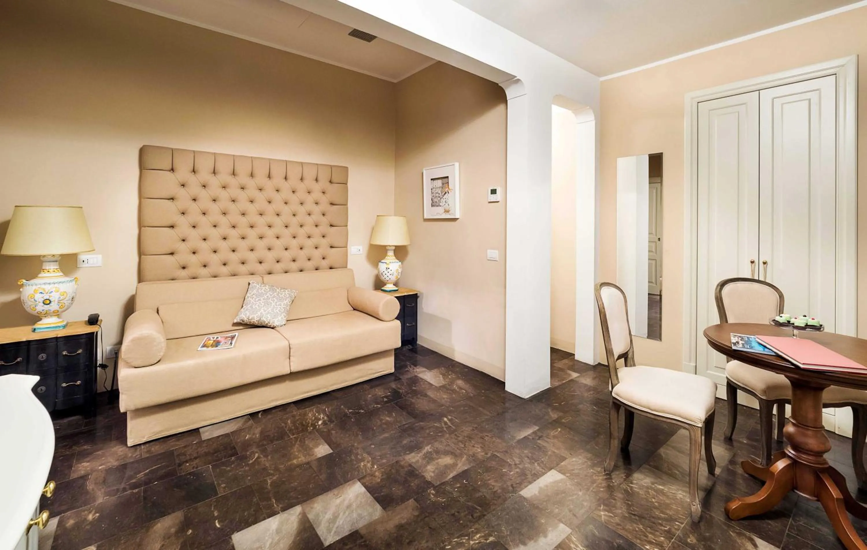 Bed in Gagliardi Boutique Hotel