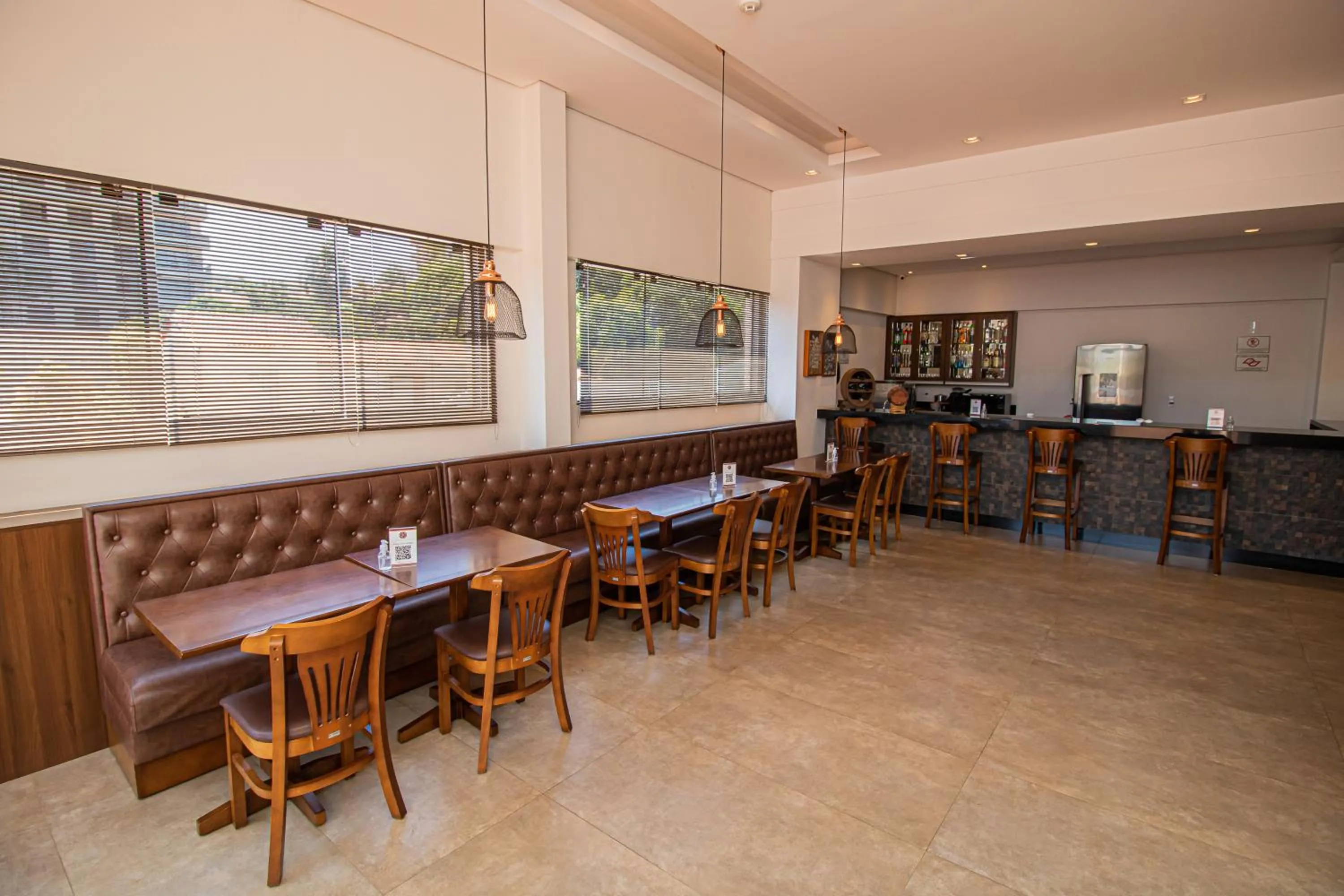 Lounge or bar in Prado Hotel