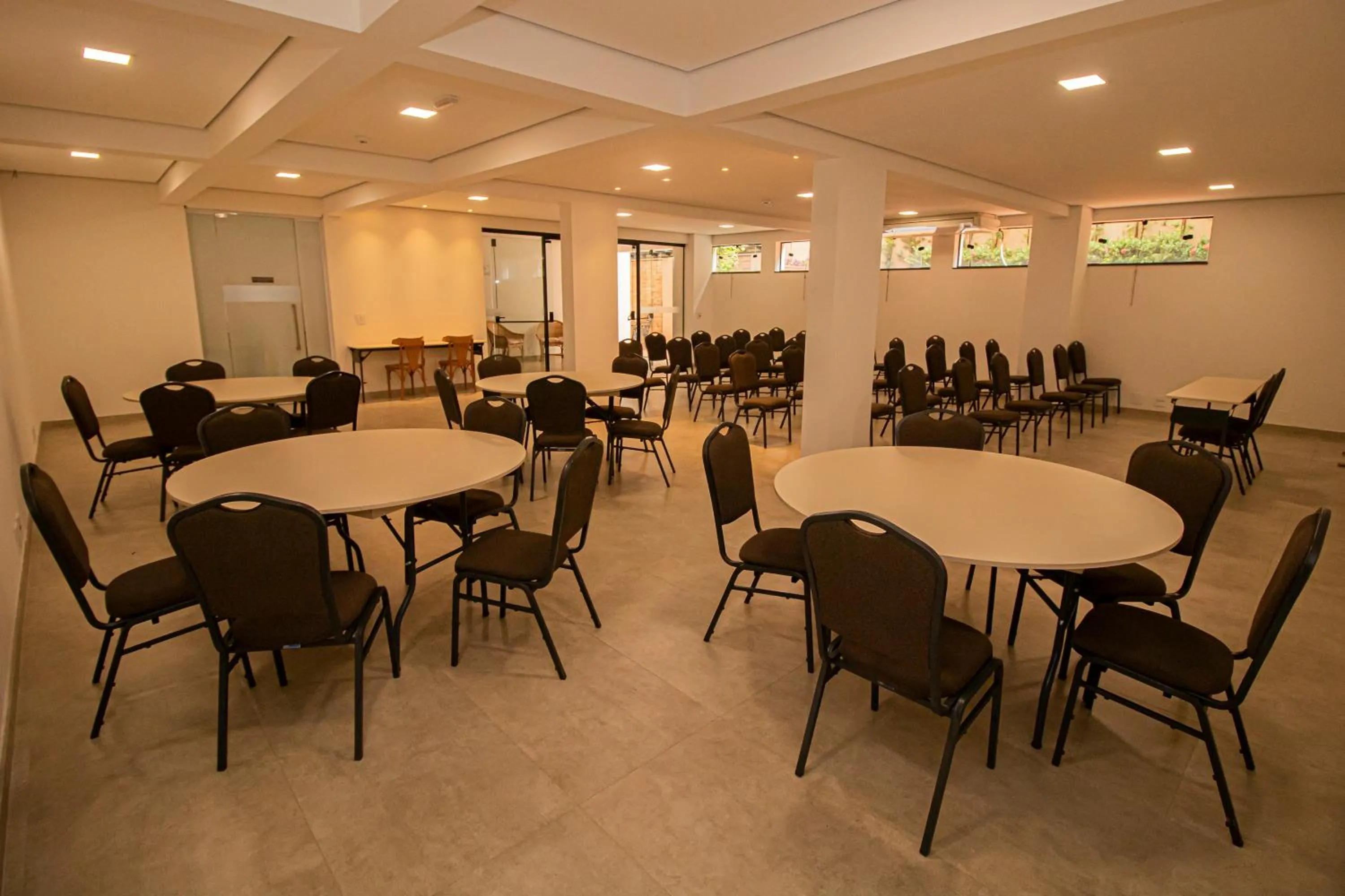 Meeting/conference room in Prado Hotel