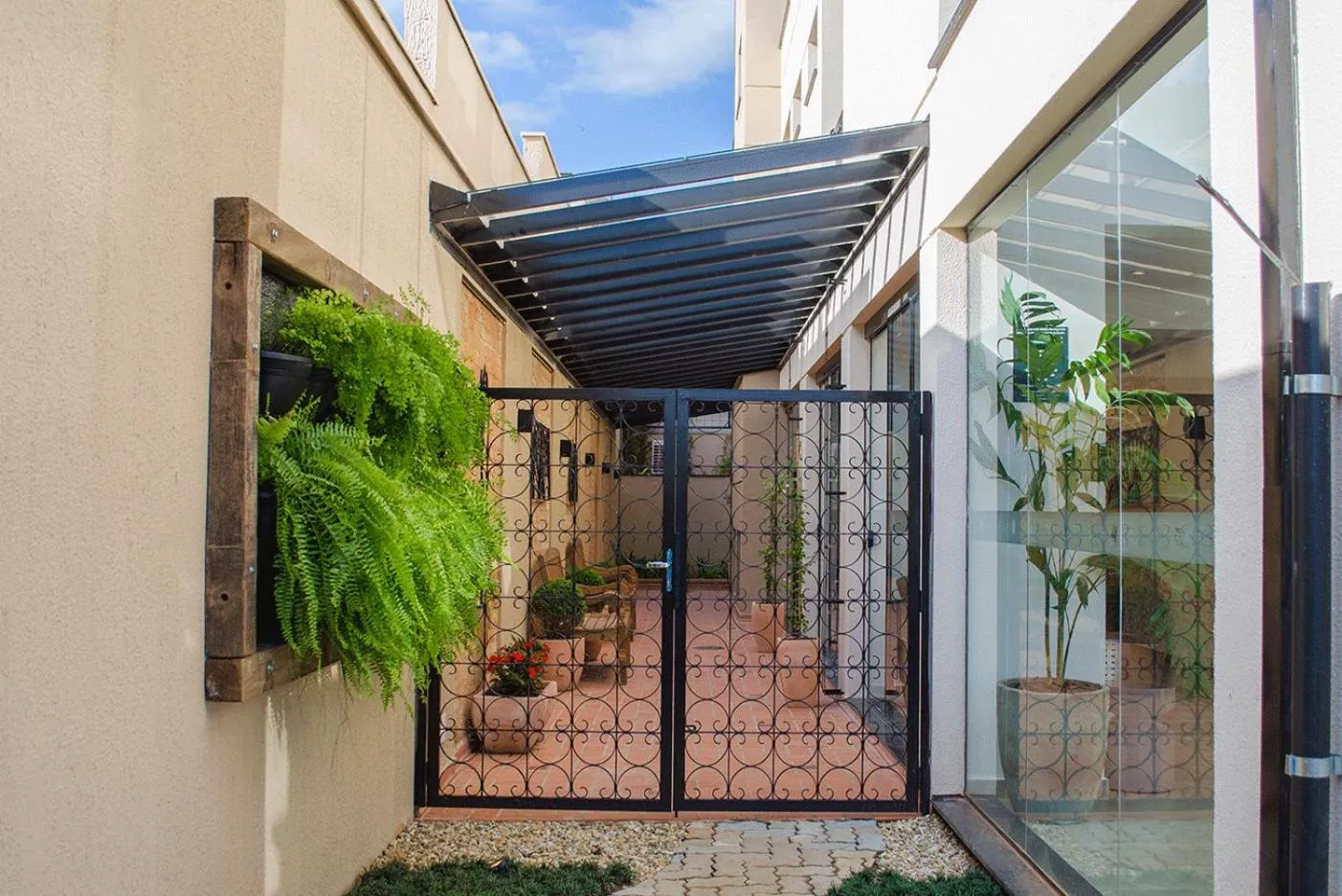 Garden in Prado Hotel