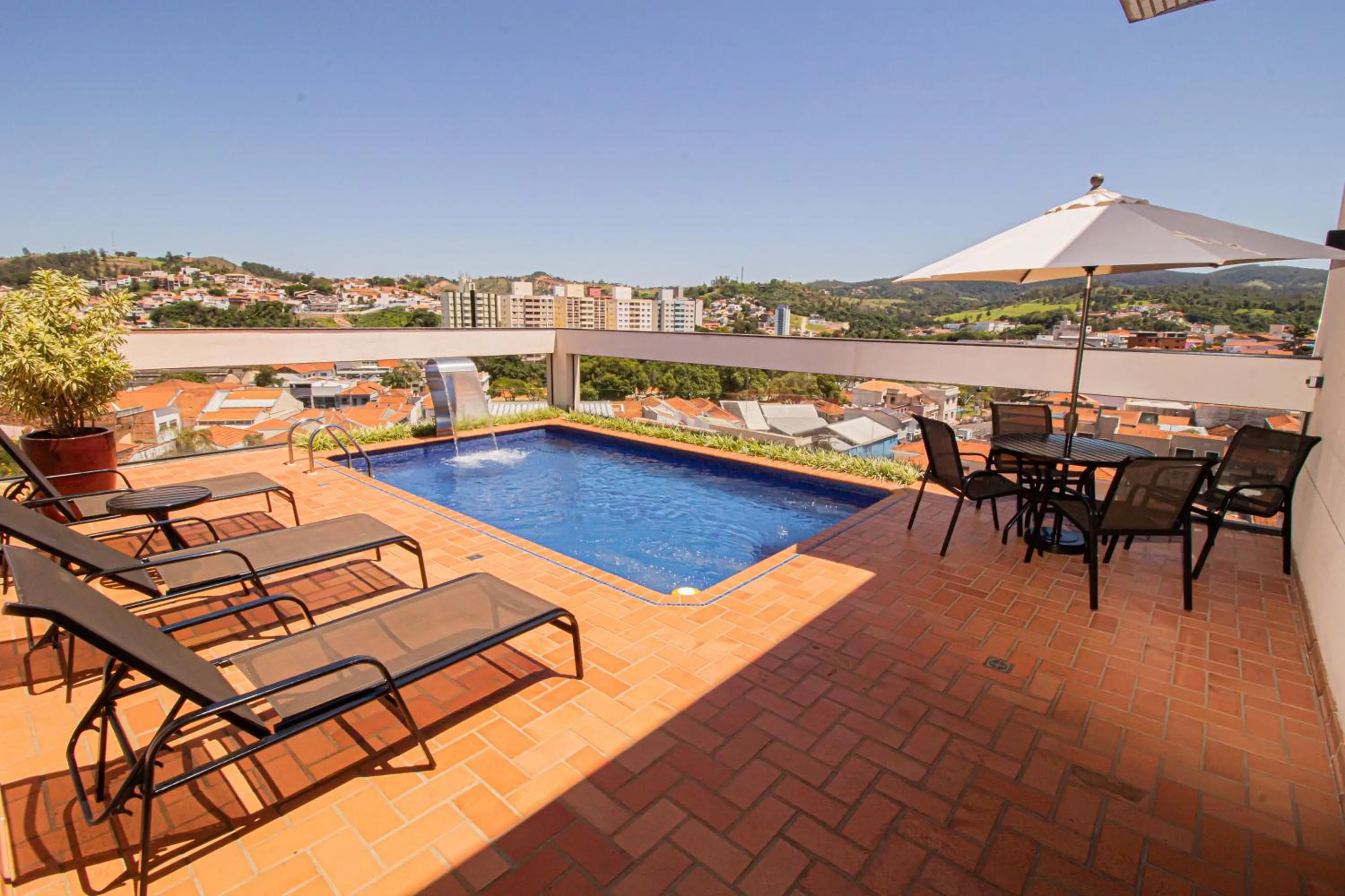 Pool view in Prado Hotel