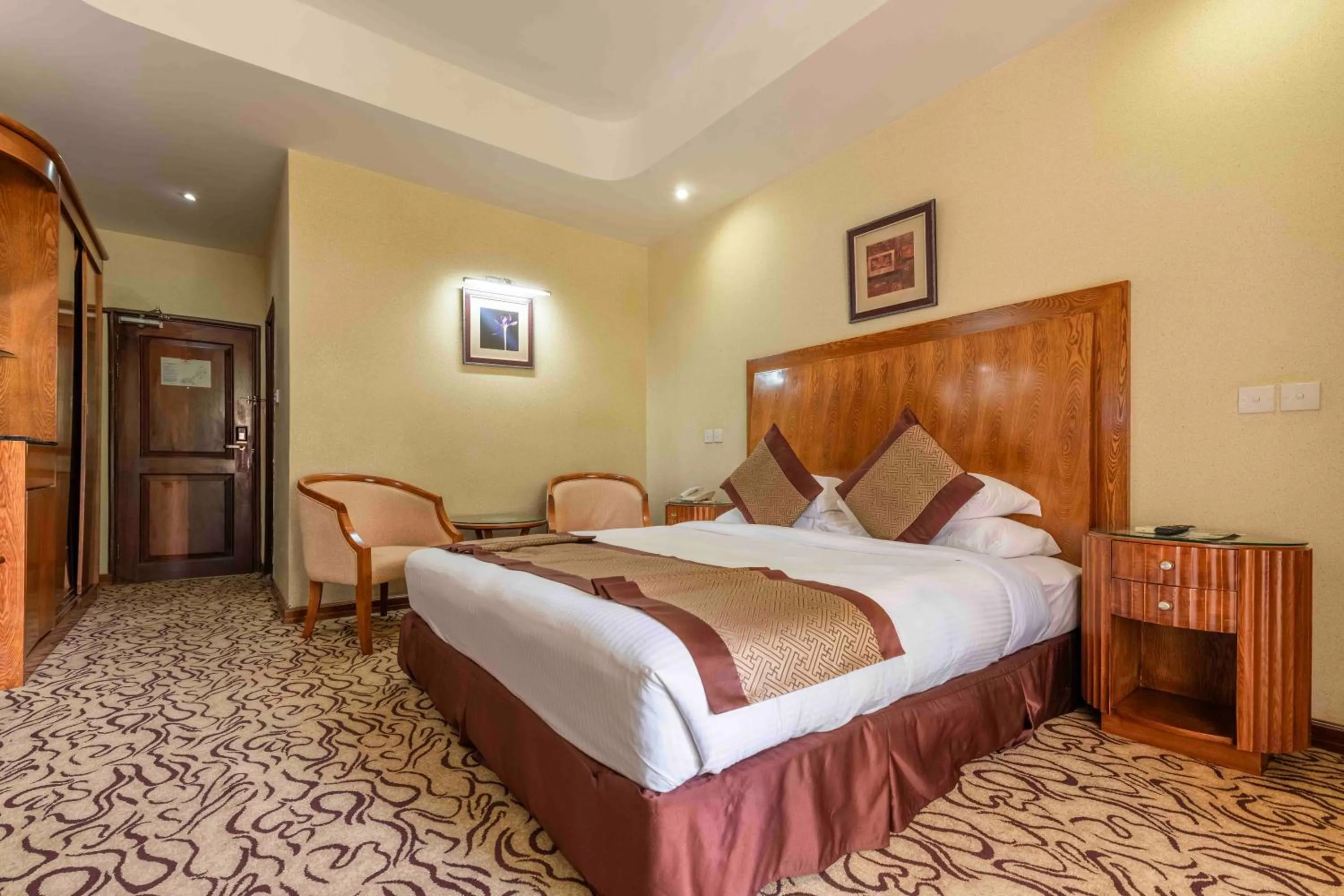 Photo of the whole room, Bed in Mbale Resort Hotel