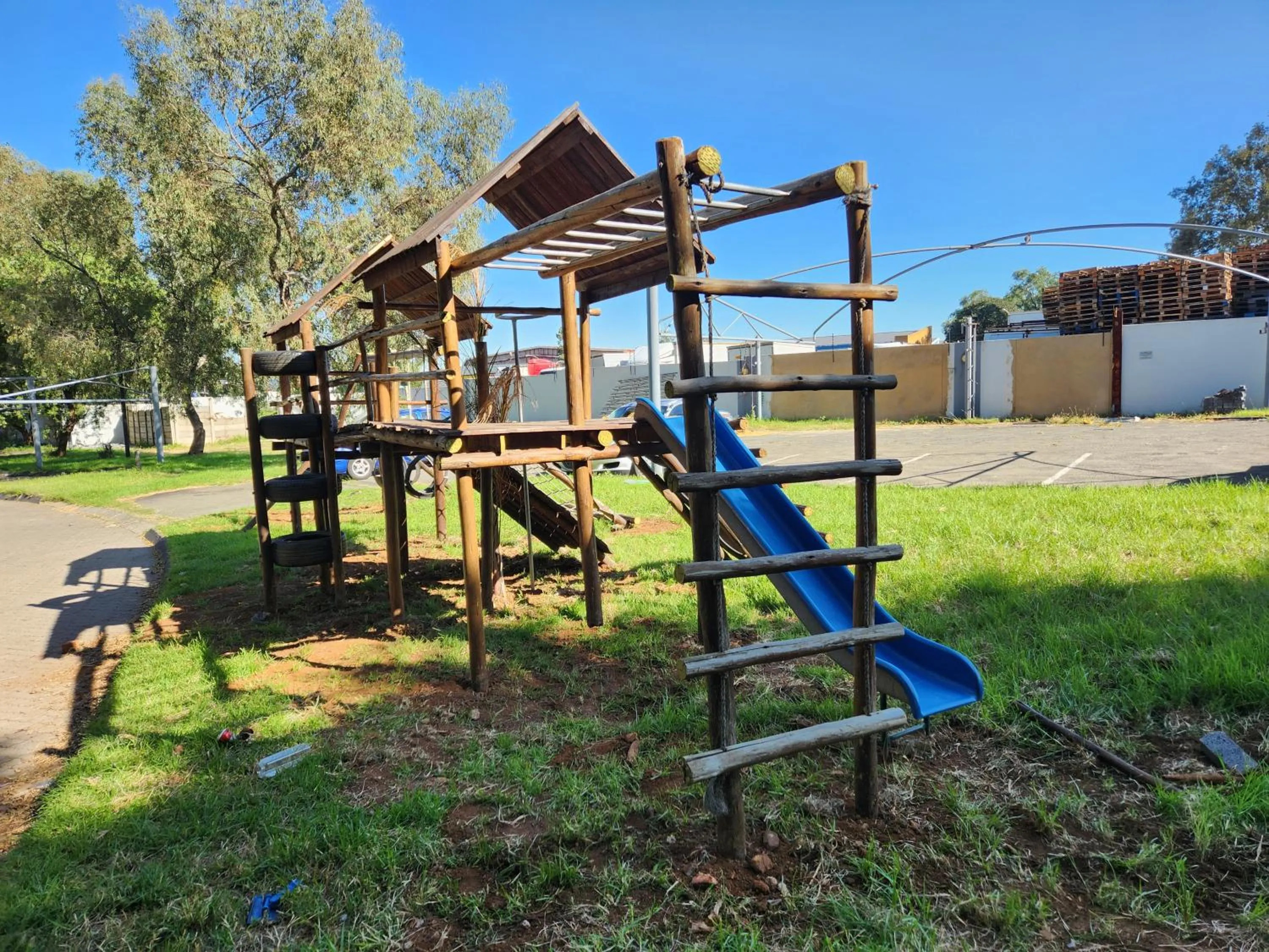 Palm Continental Hotel