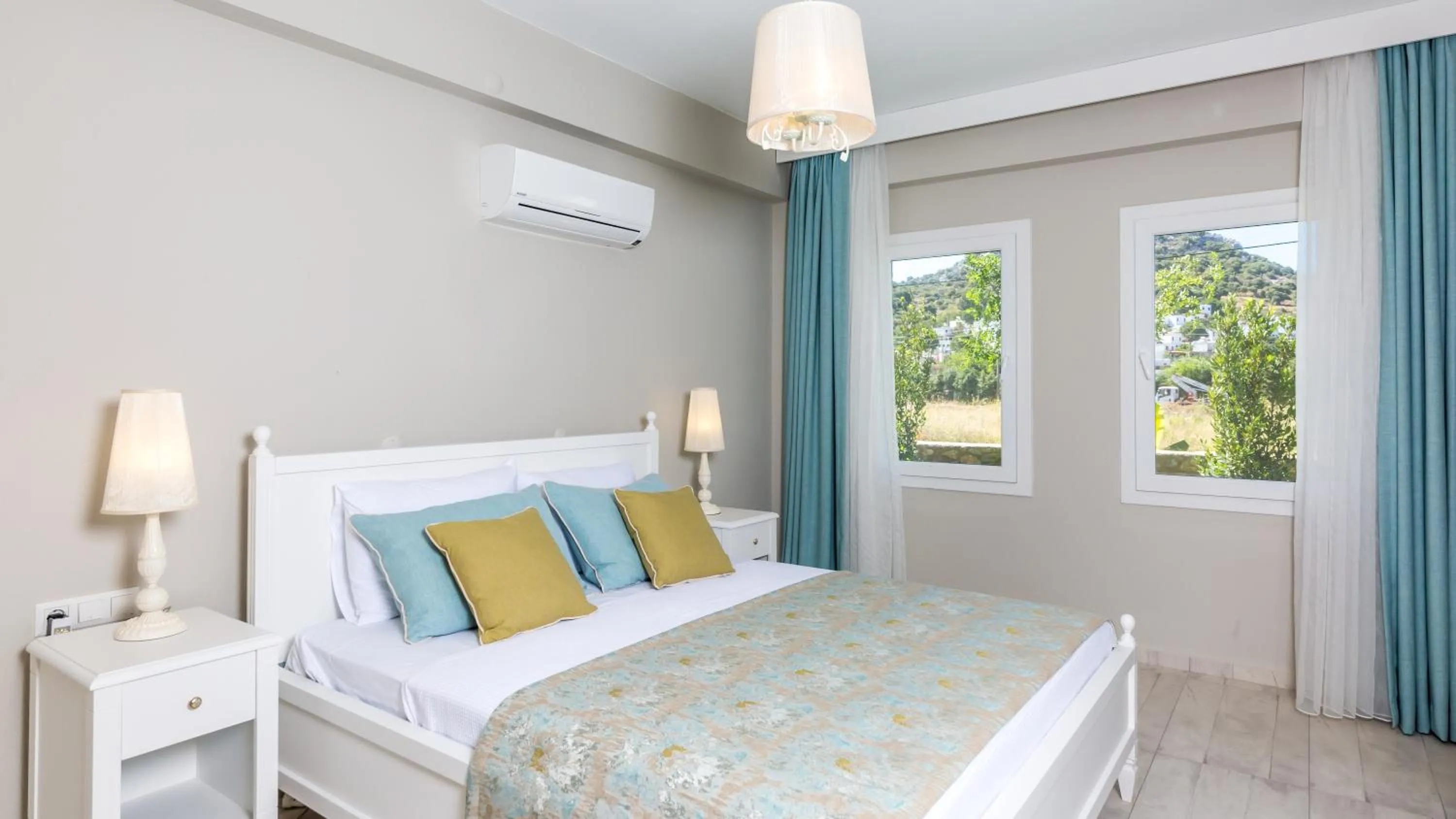 Bedroom, Bed in Kalina Hotel