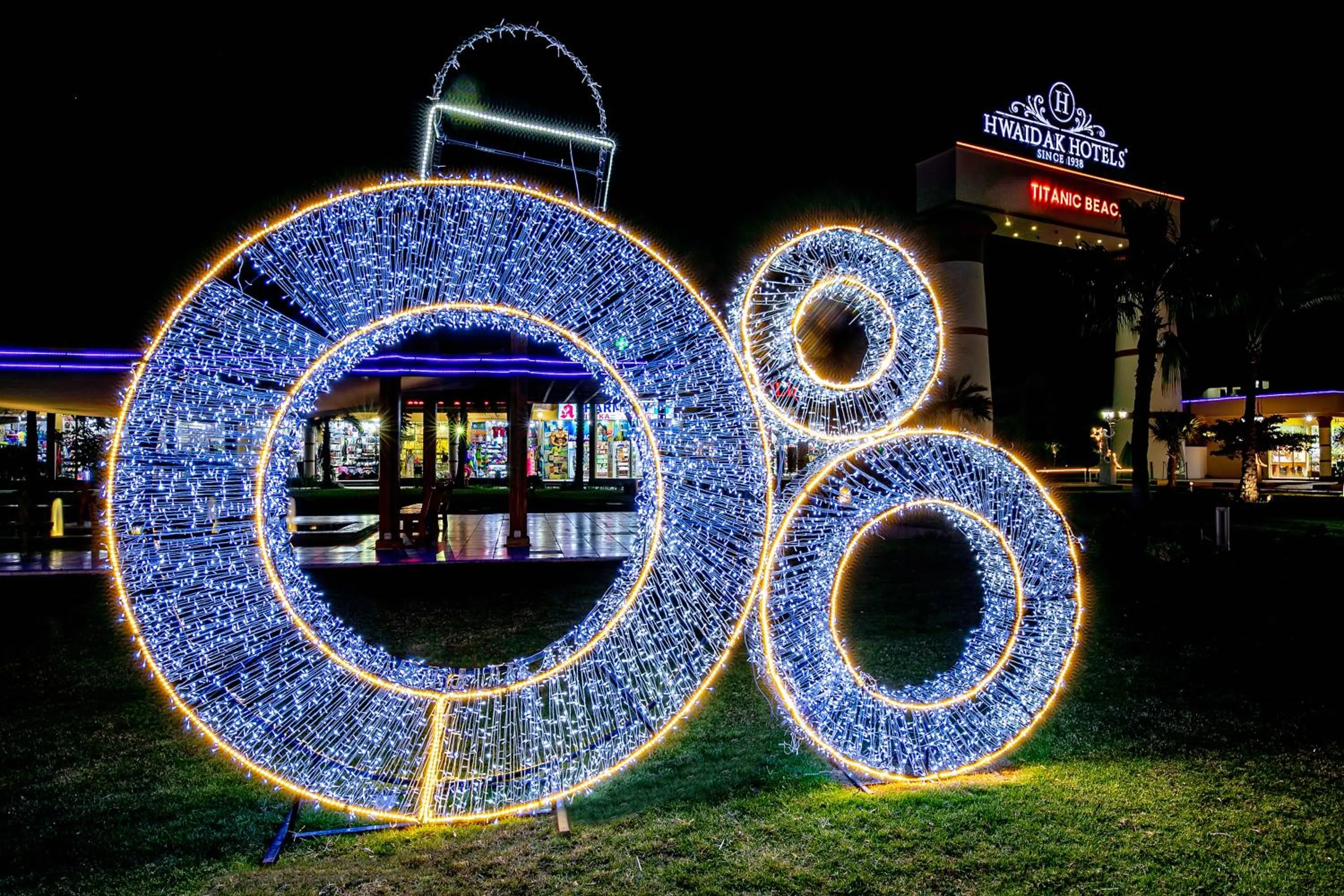 Property Building in Titanic Palace Families and couples only