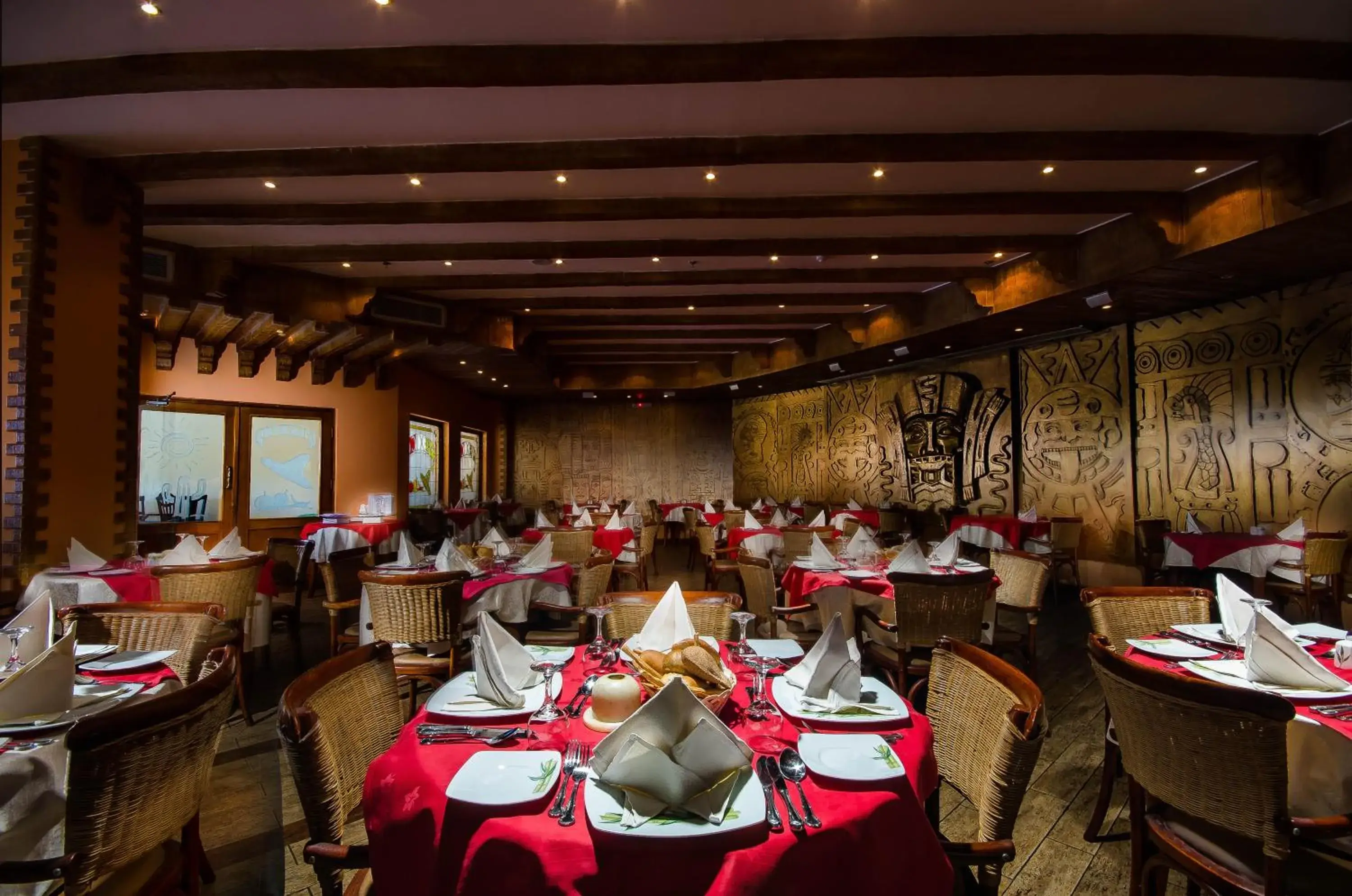 Restaurant/Places to Eat in Titanic Palace Families and couples only Restaurant/Places to Eat in Titanic Palace Families and couples only