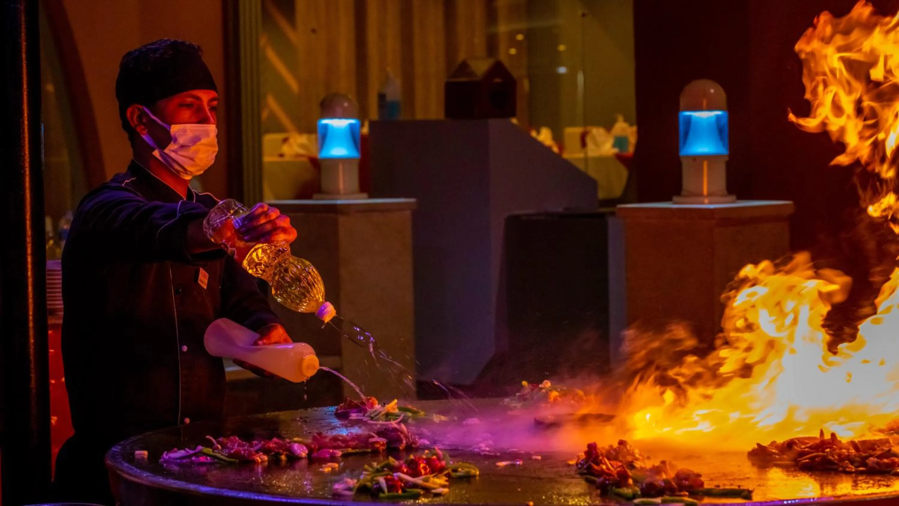 Restaurant/places to eat in Titanic Beach - Families and Couples only