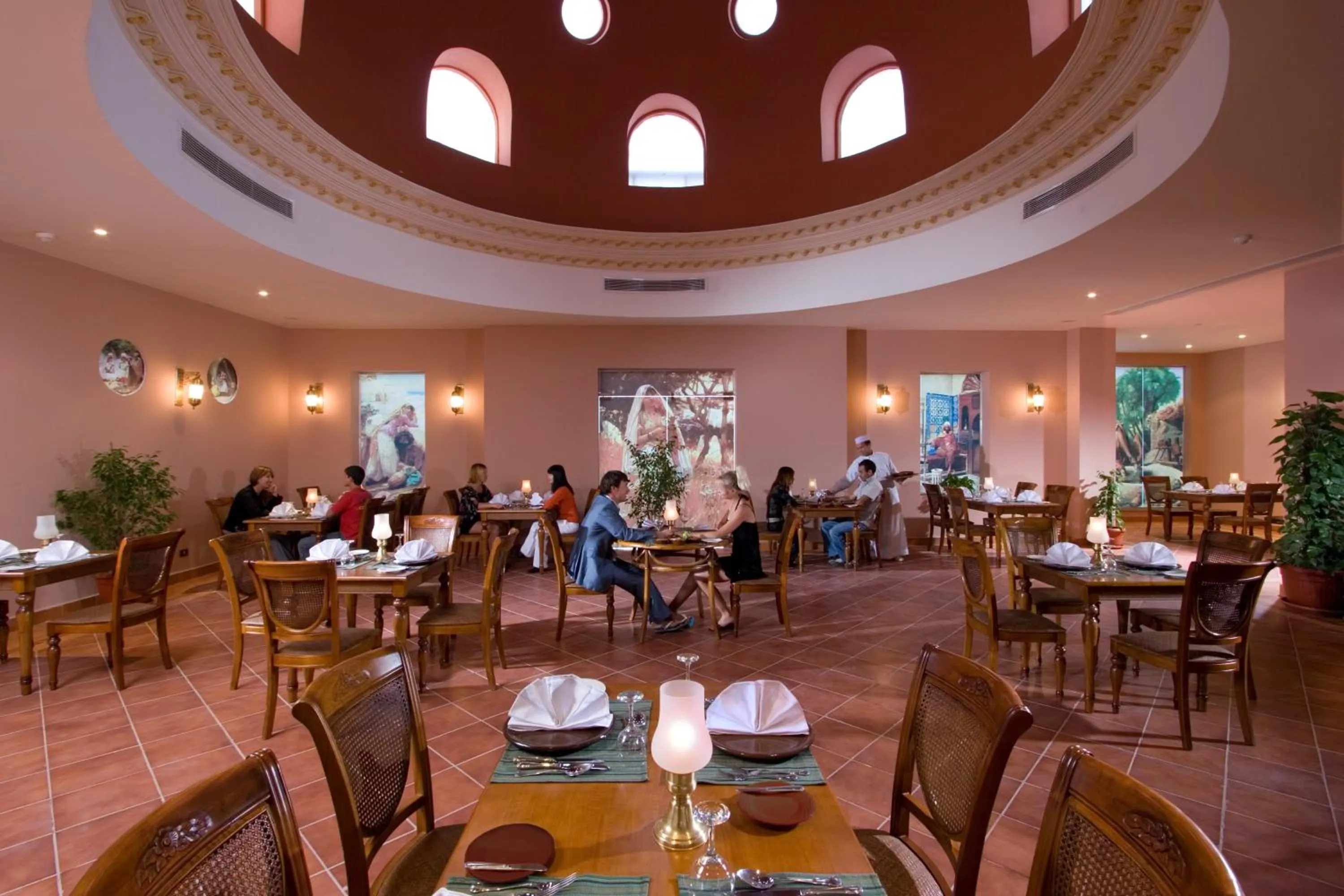 Food and drinks in Titanic Beach - Families and Couples only