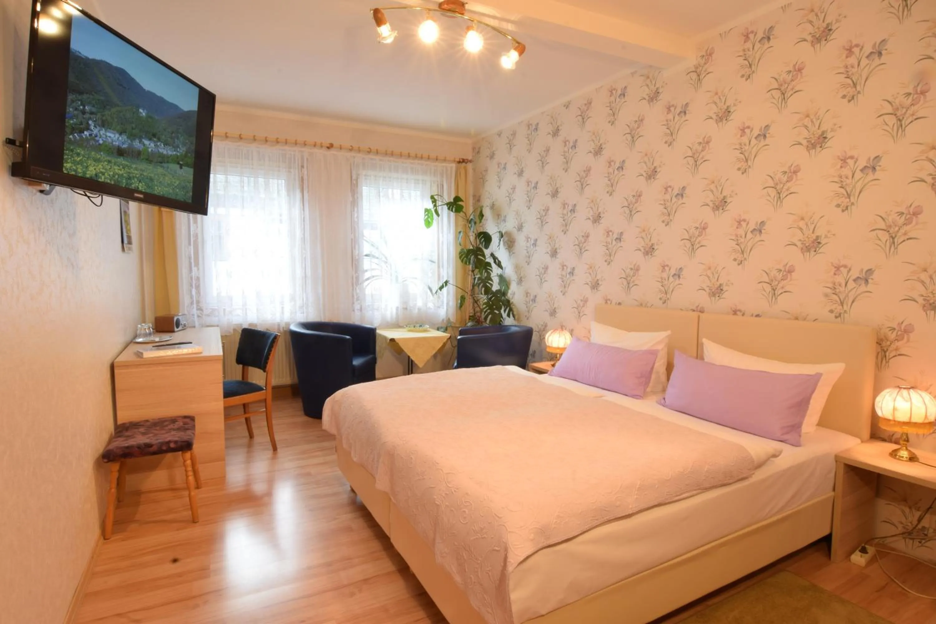 Photo of the whole room, Bed in Hotel & Gasthof Garküche