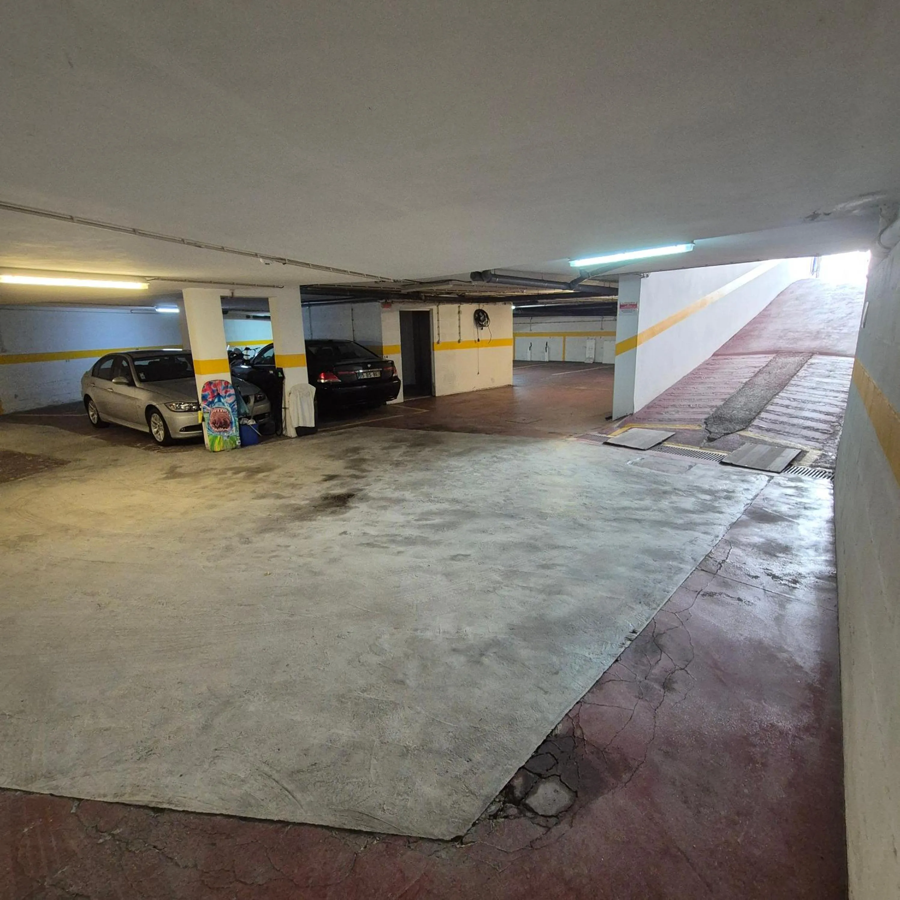 Parking in Apartamentos Turísticos Vila Praia