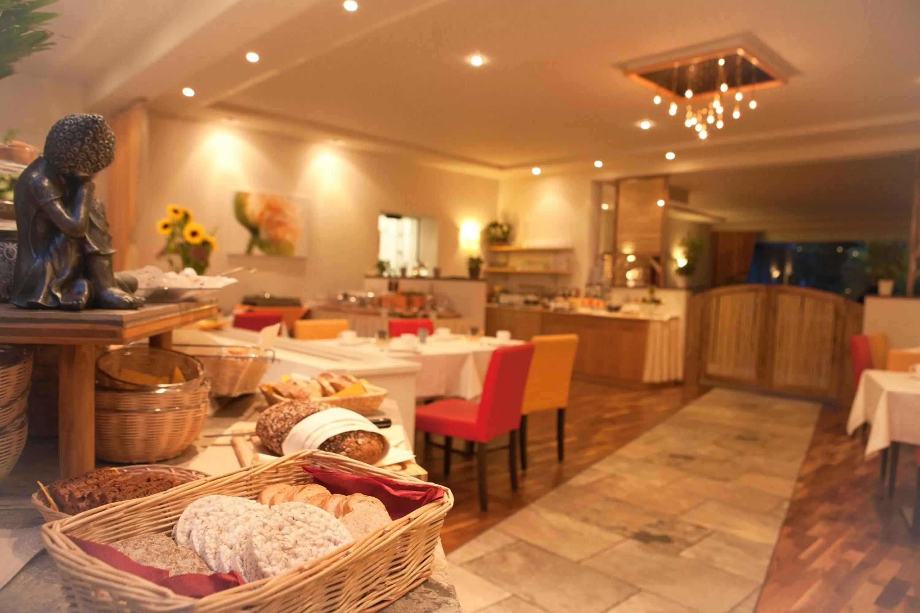 Restaurant/places to eat in Balance Revital-Hotel