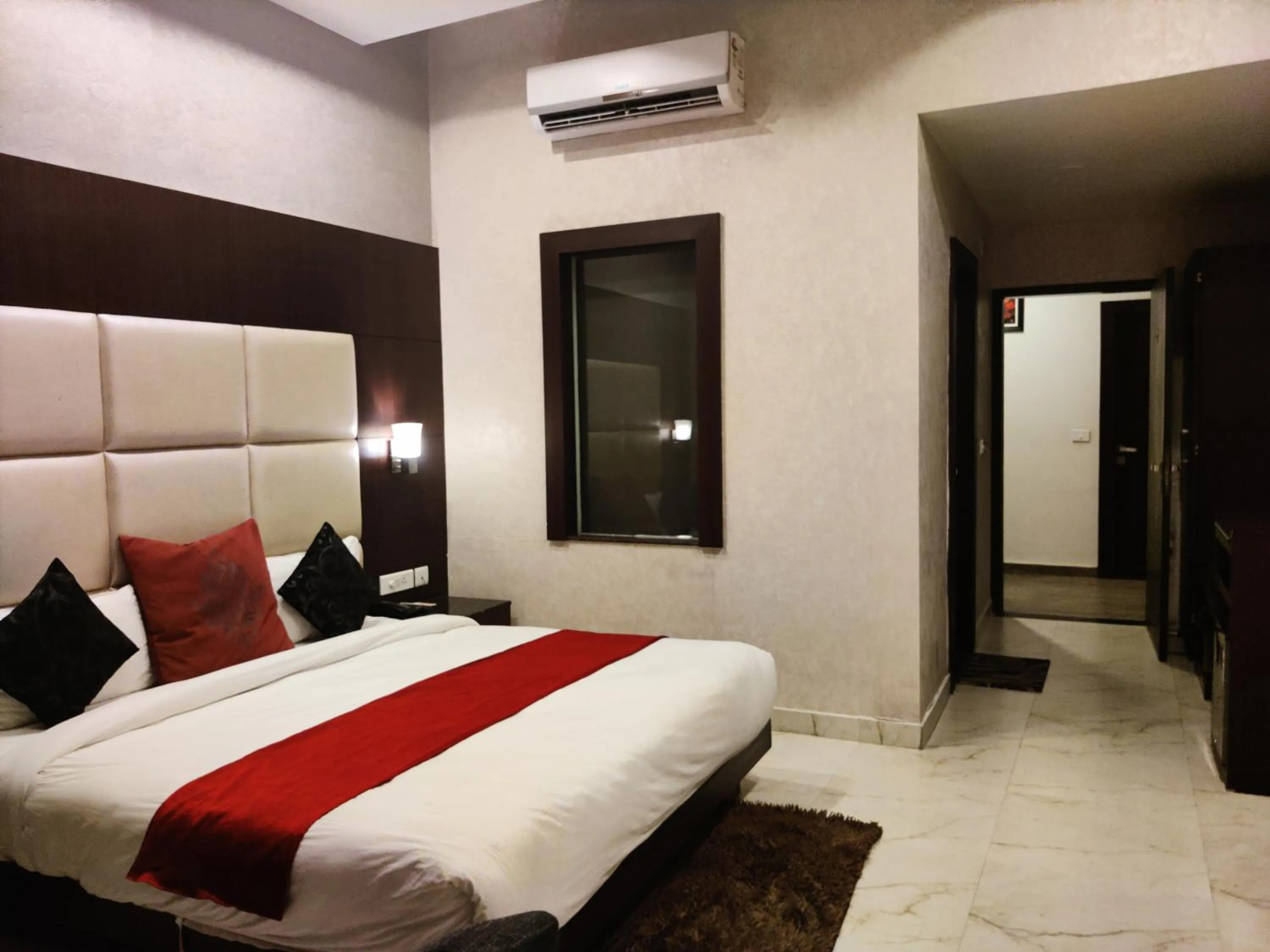 Bedroom, Bed in Hotel The Onix