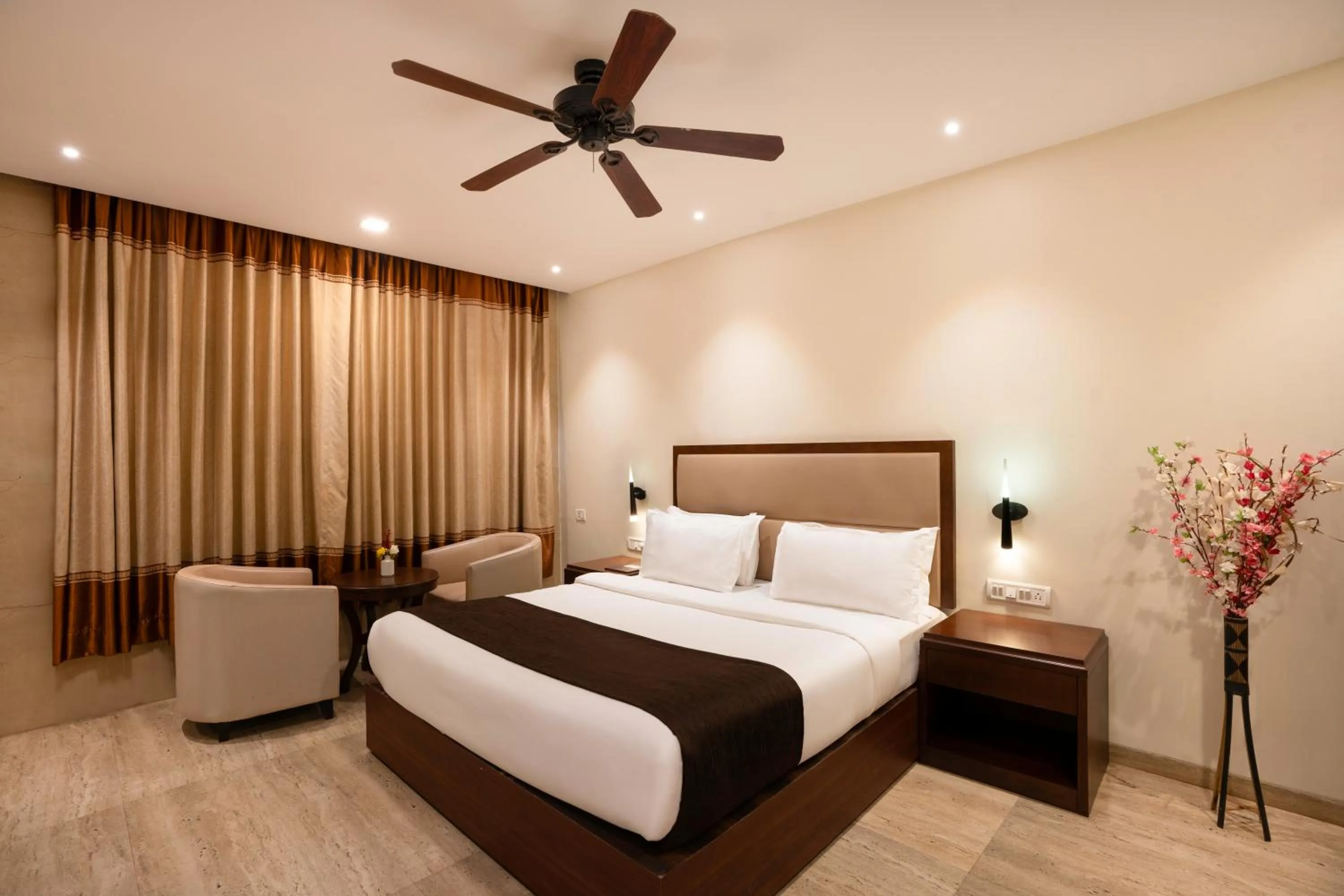 Bedroom, Bed in The Grand Legacy Resort & Spa - TGL - Pure Vegetarian Mahabaleshwar